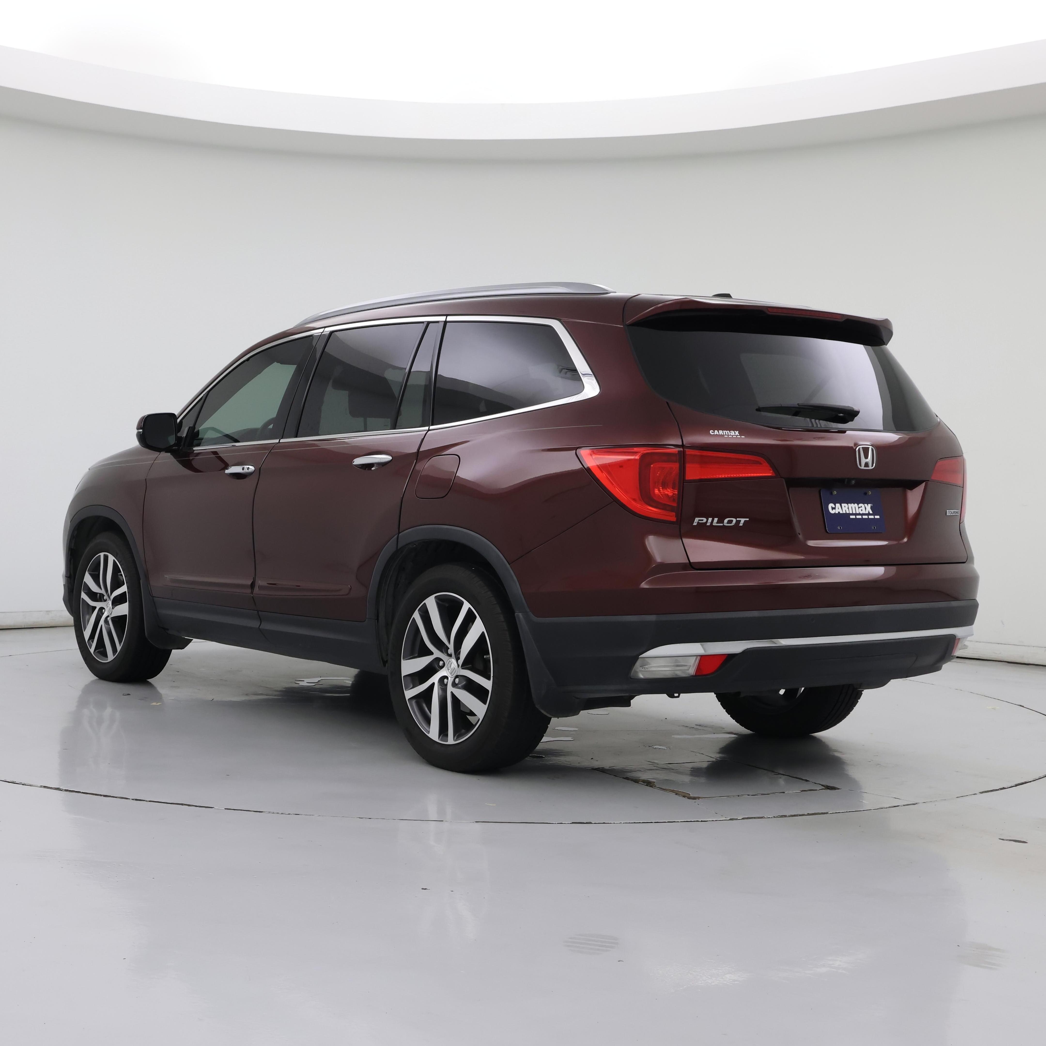 Thumbnail: 2018 Honda Pilot - 2