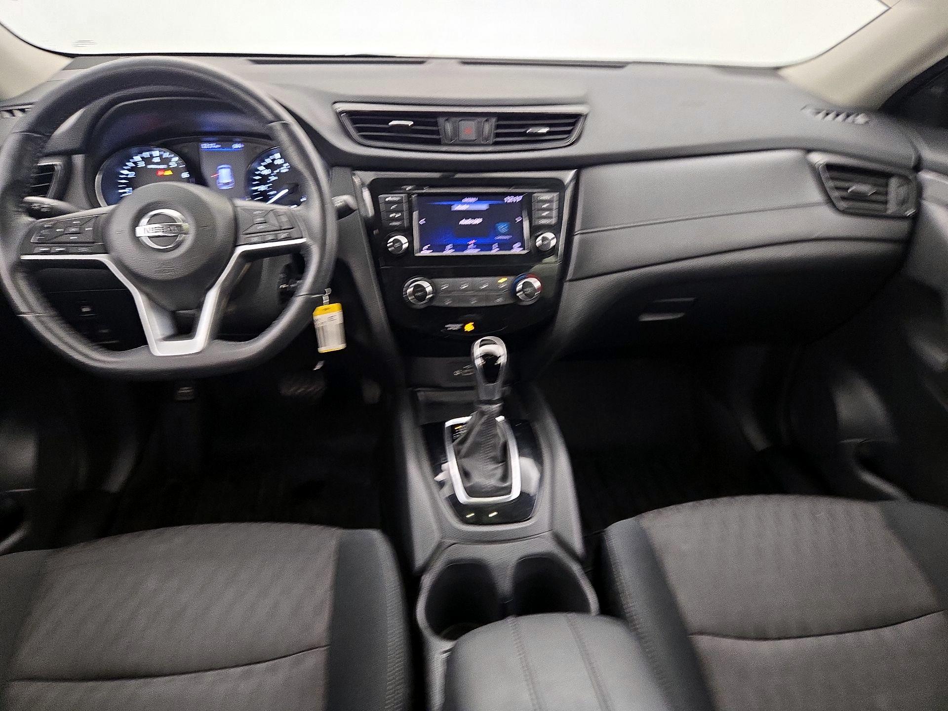 Thumbnail: 2018 Nissan Rogue - 9