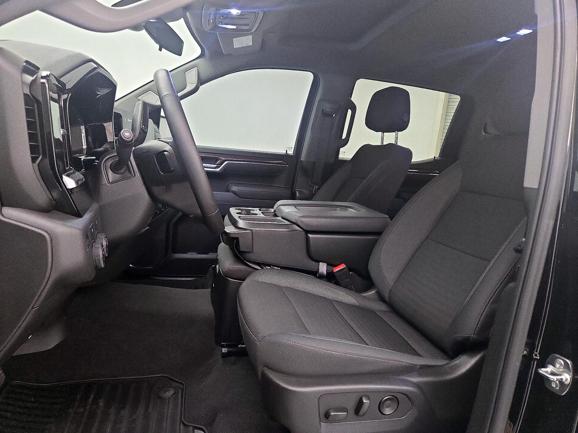 Thumbnail: 2025 Chevrolet Silverado 1500 - 11