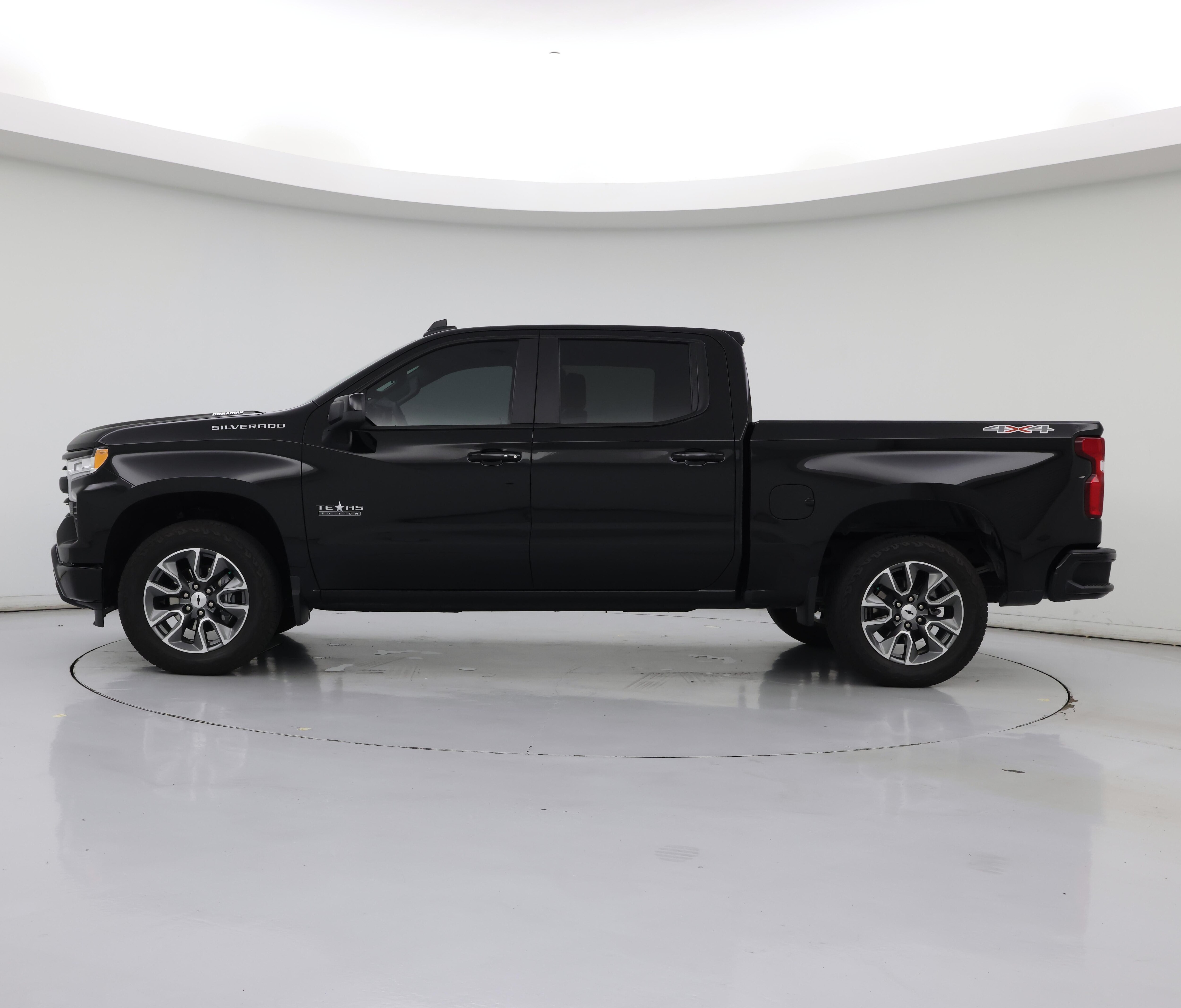 Thumbnail: 2025 Chevrolet Silverado 1500 - 3