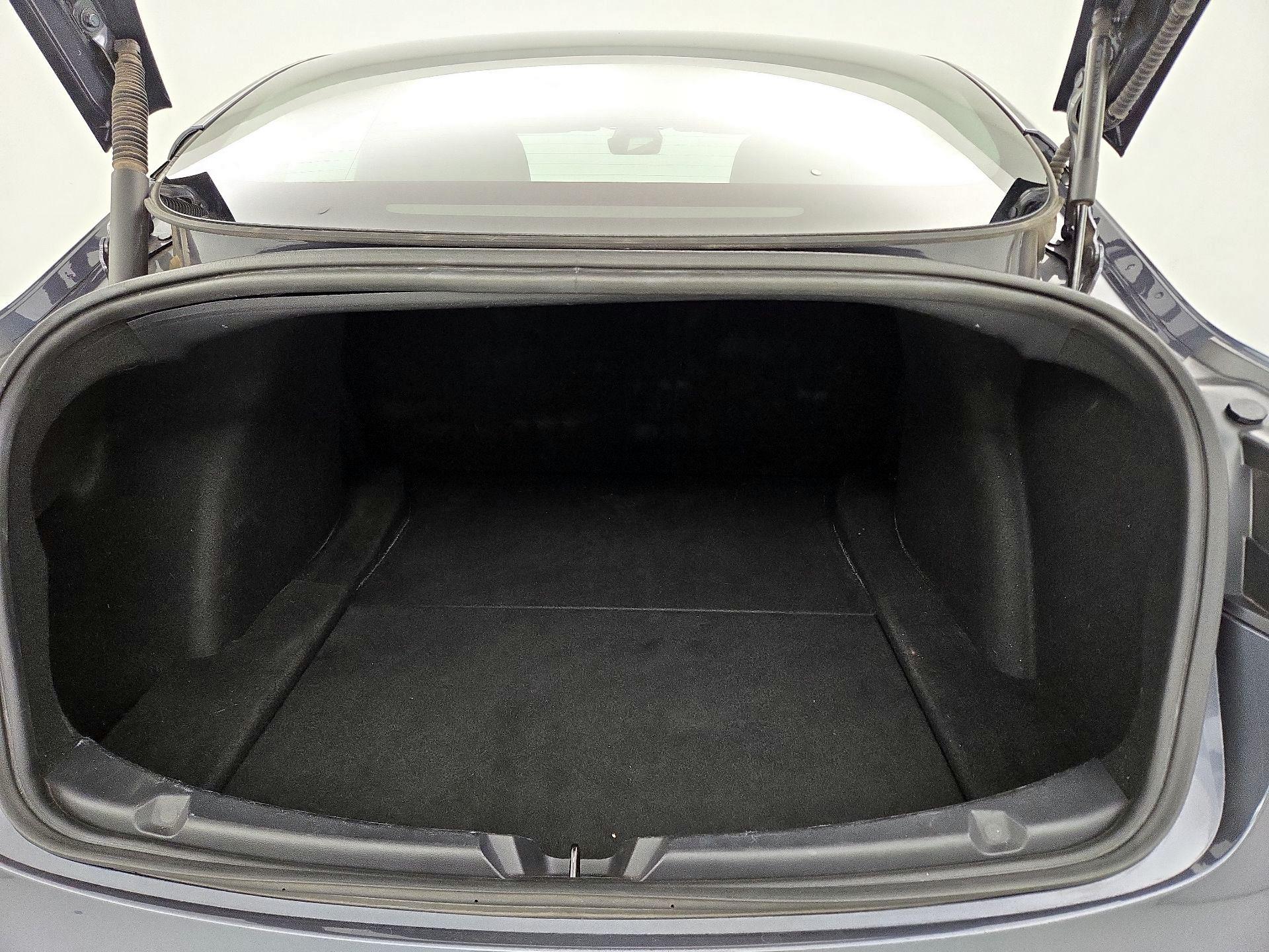 Thumbnail: 2022 Tesla Model 3 - 19