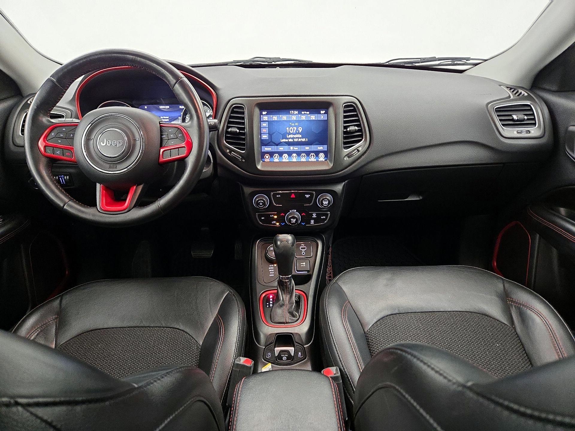 Thumbnail: 2019 Jeep Compass - 9