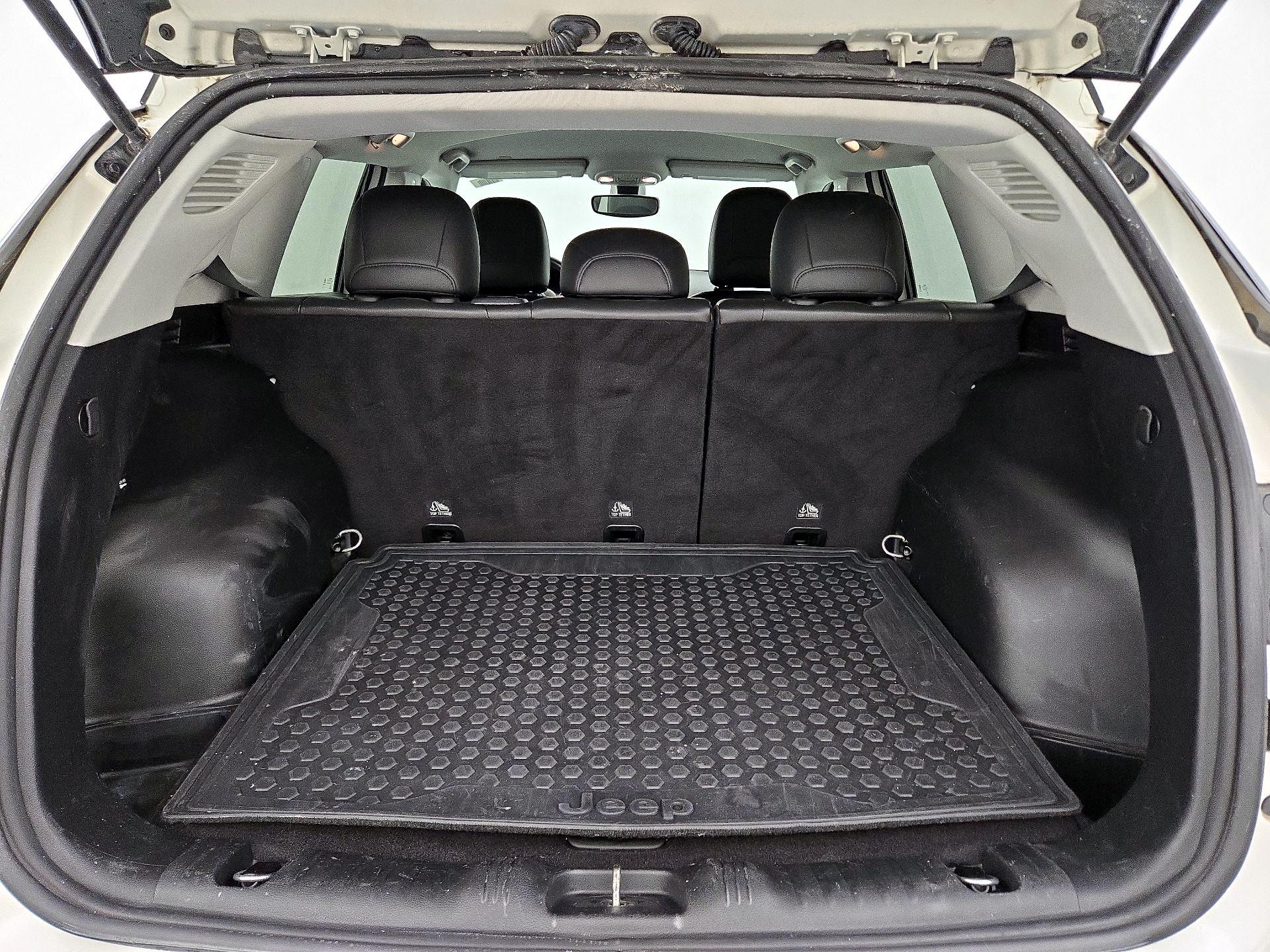 Thumbnail: 2019 Jeep Compass - 20