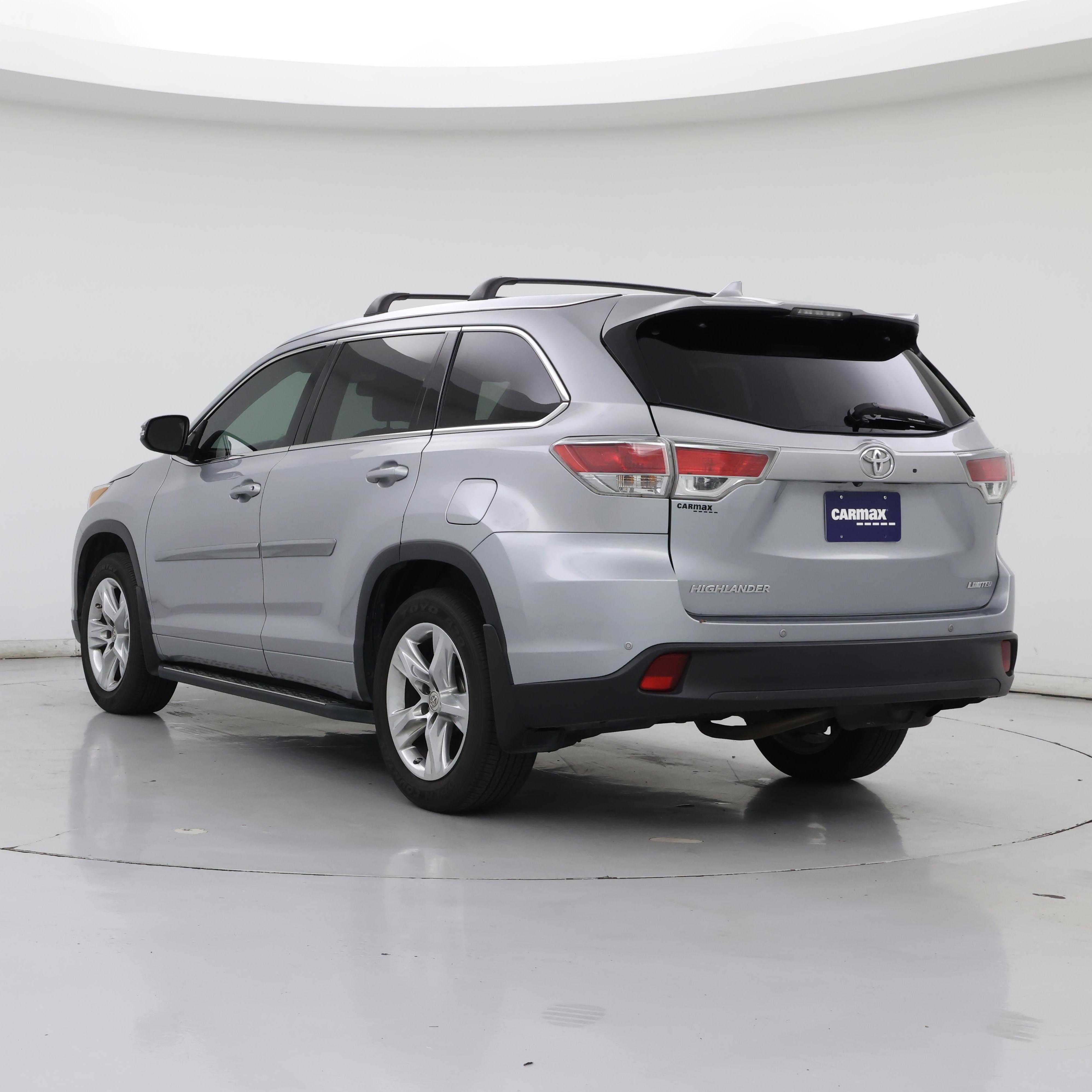 Thumbnail: 2015 Toyota Highlander - 2