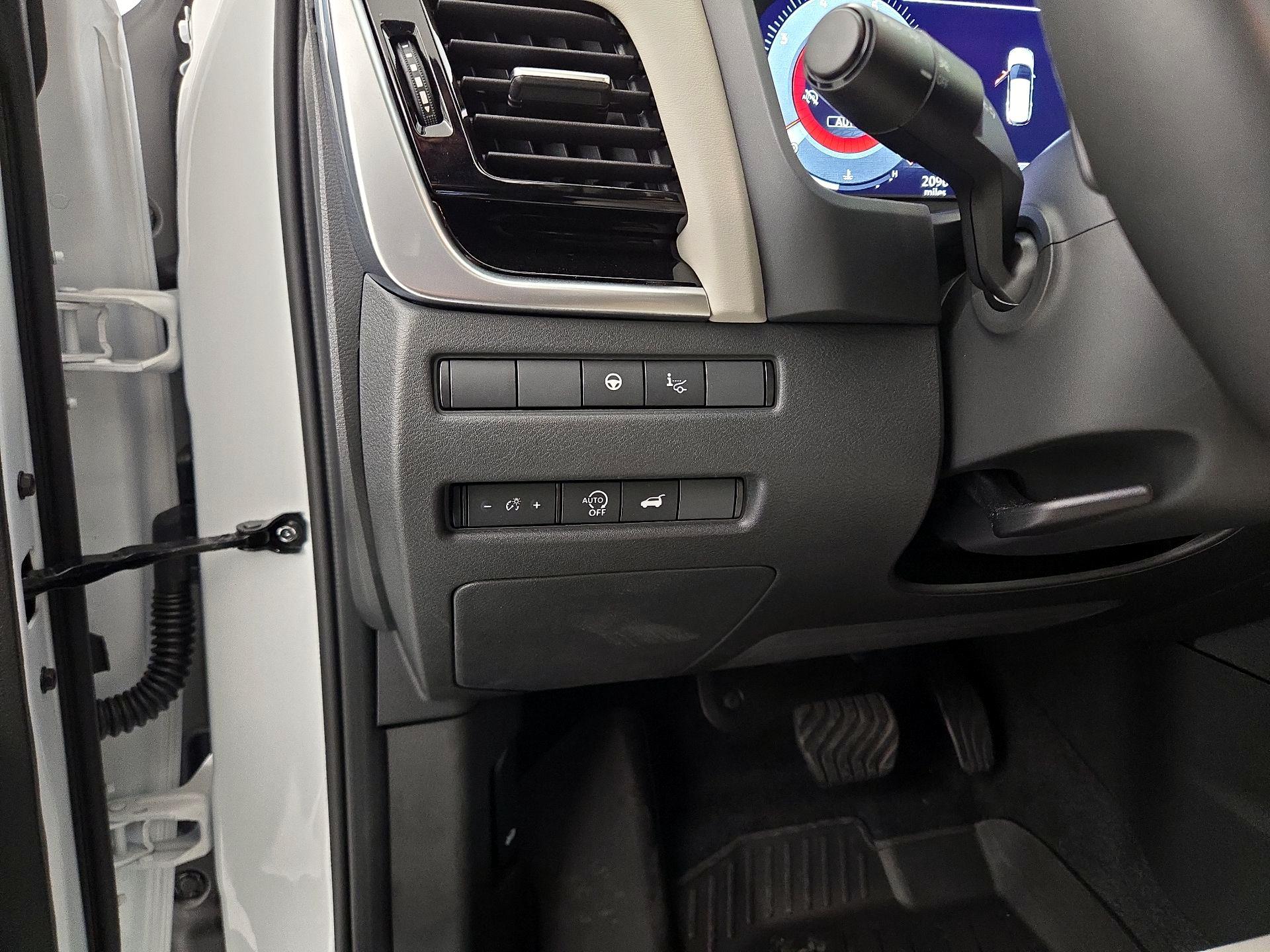 Thumbnail: 2025 Nissan Rogue - 13