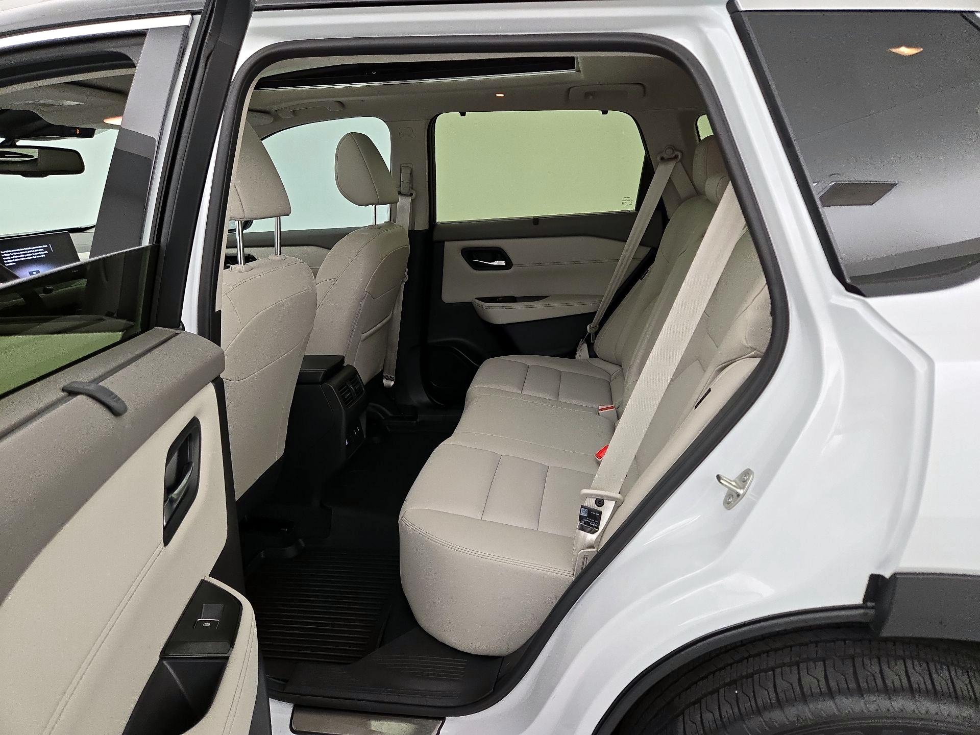 Thumbnail: 2025 Nissan Rogue - 20