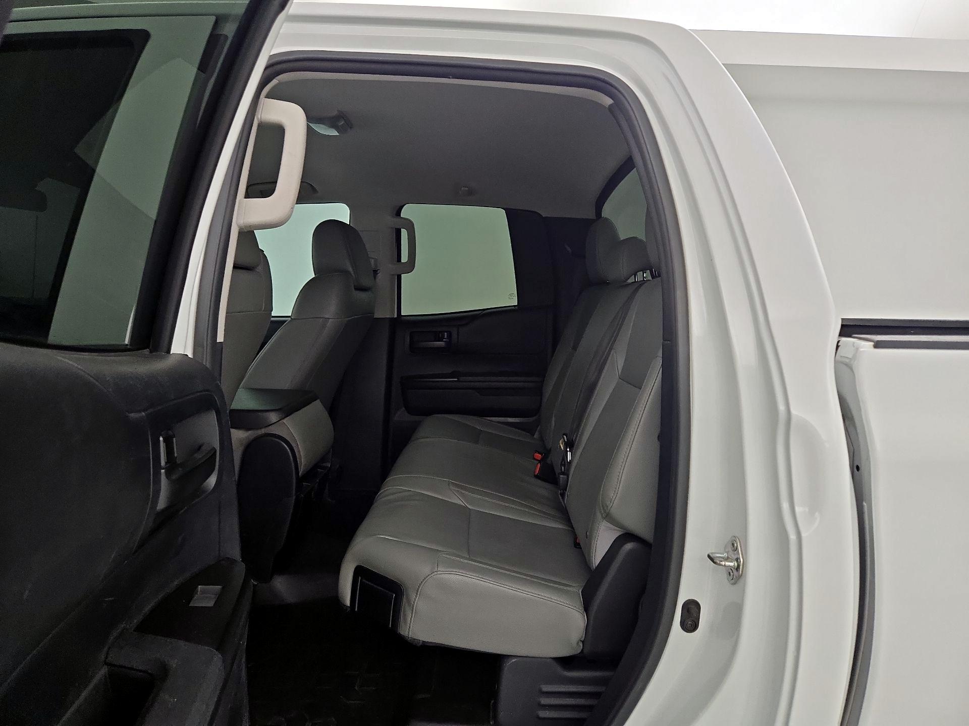 Thumbnail: 2022 Chevrolet Silverado 2500 - 19