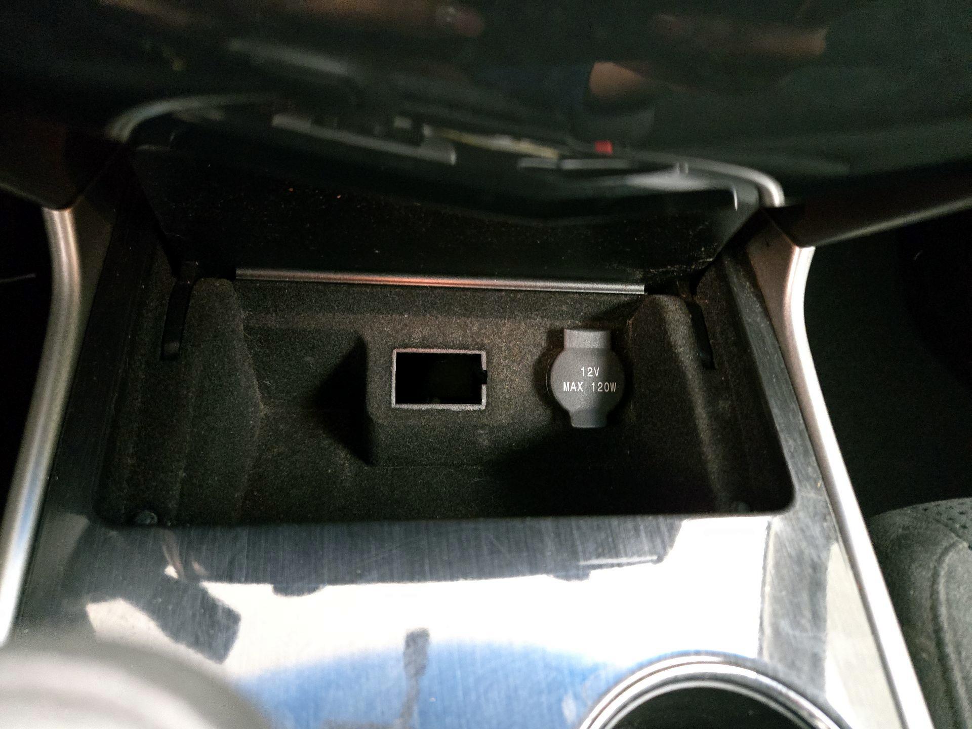 Thumbnail: 2014 Nissan Altima - 18