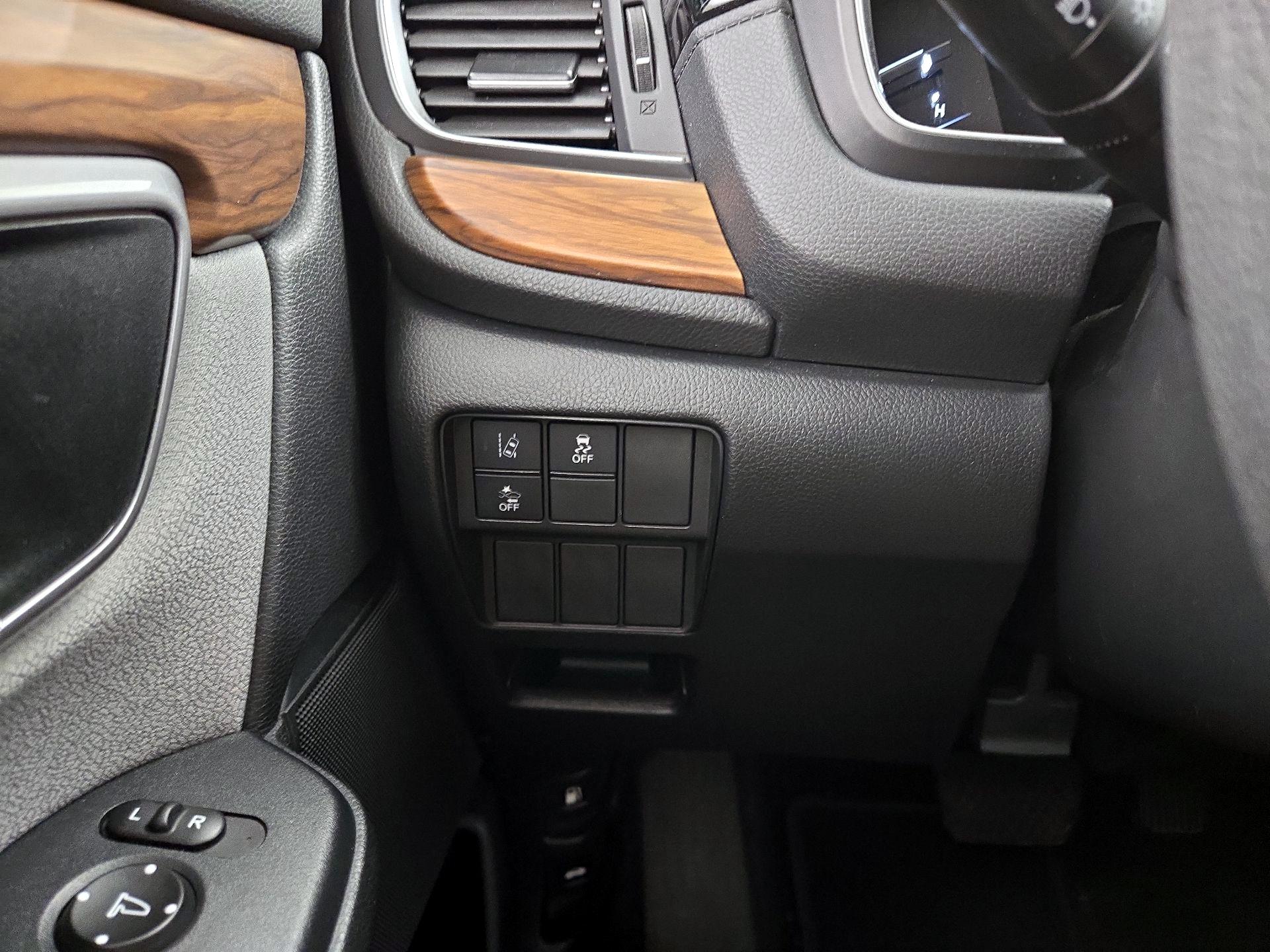 Thumbnail: 2017 Honda CR-V - 13