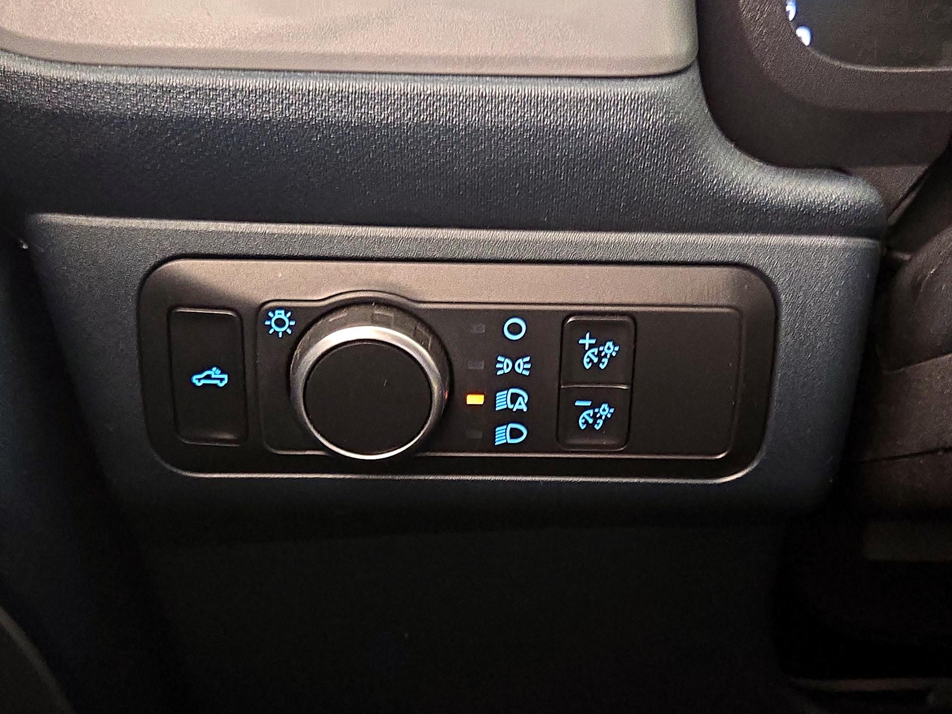 Thumbnail: 2022 Ford Maverick - 13