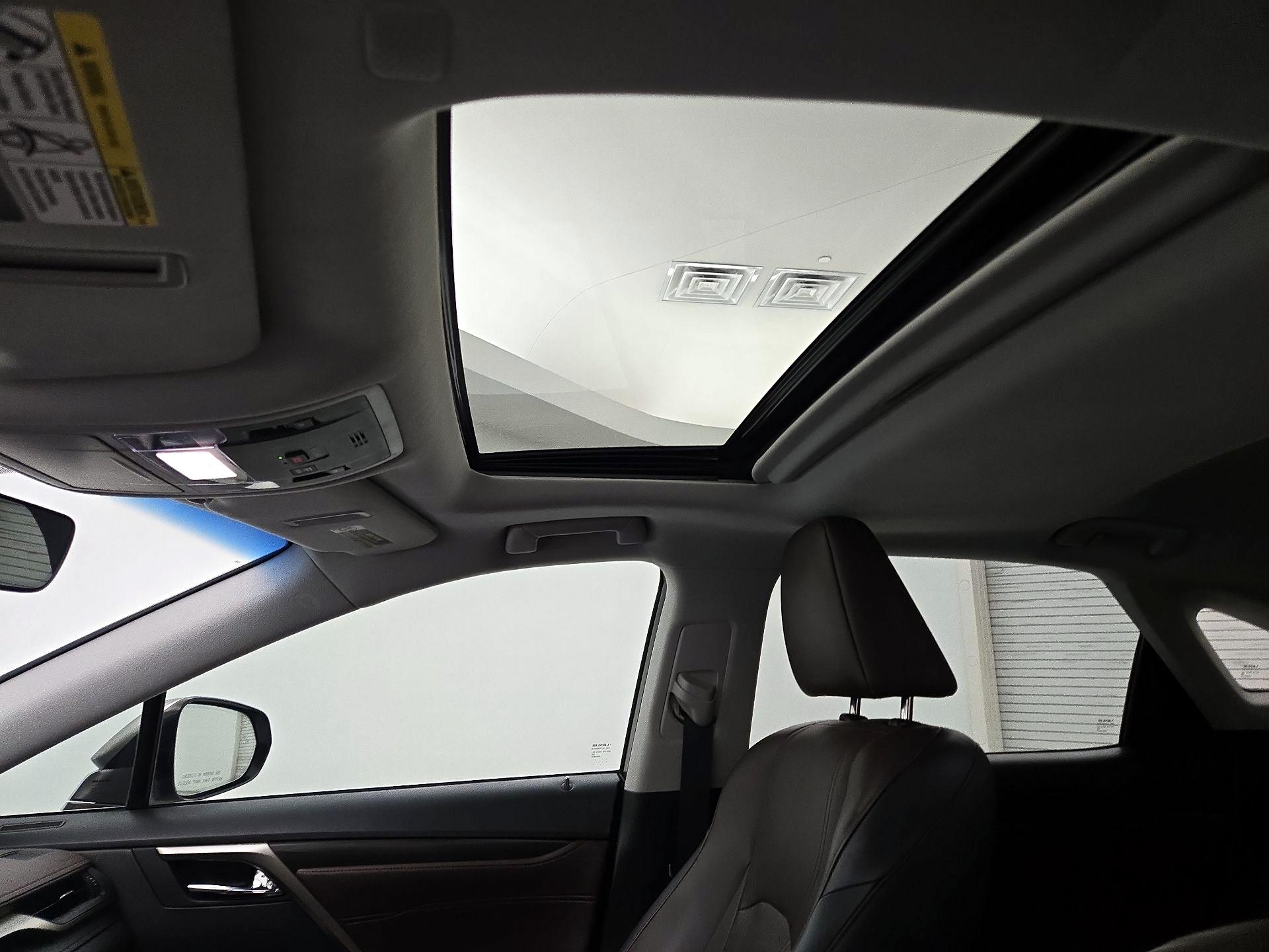 Thumbnail: 2019 Lexus RX - 20