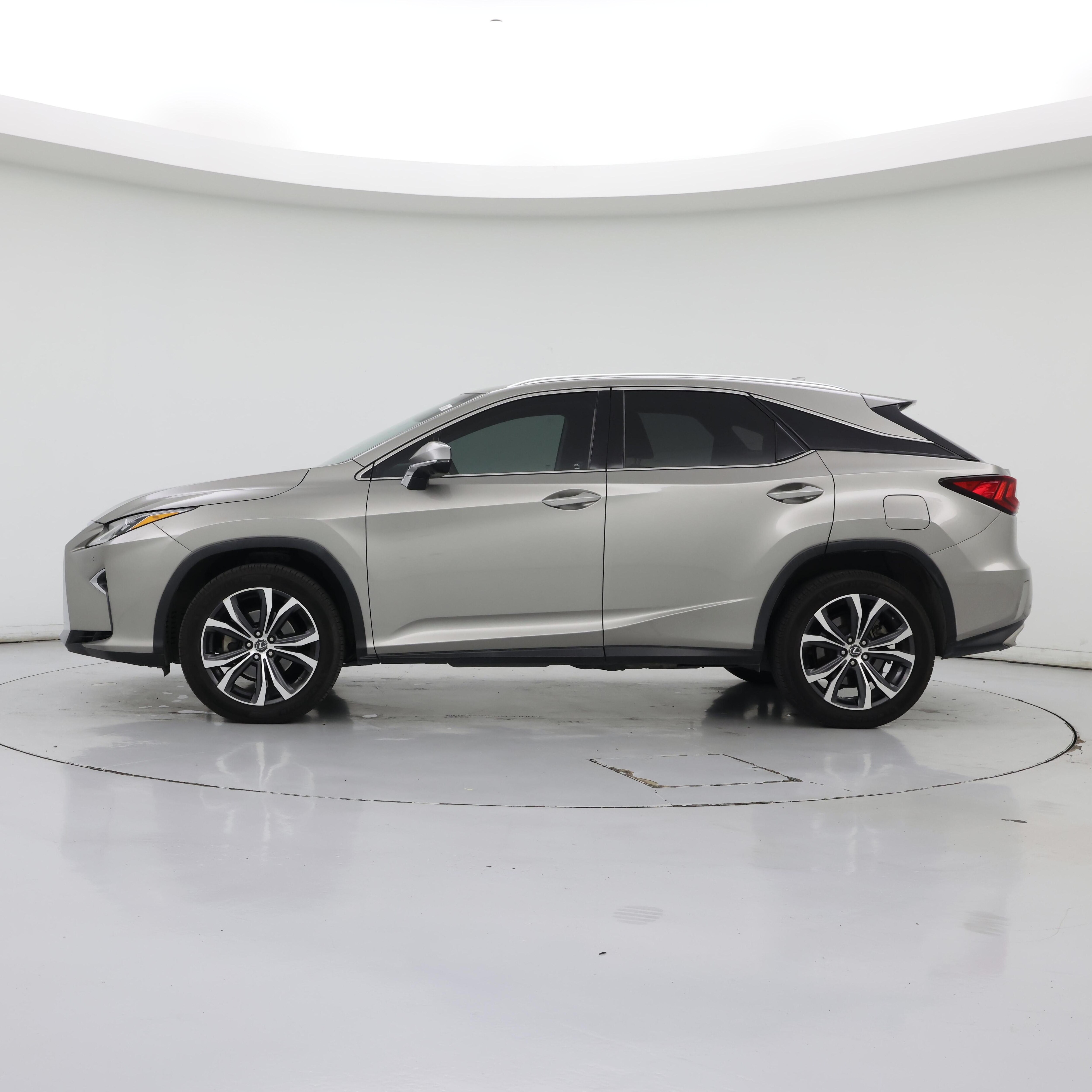 Thumbnail: 2019 Lexus RX - 3