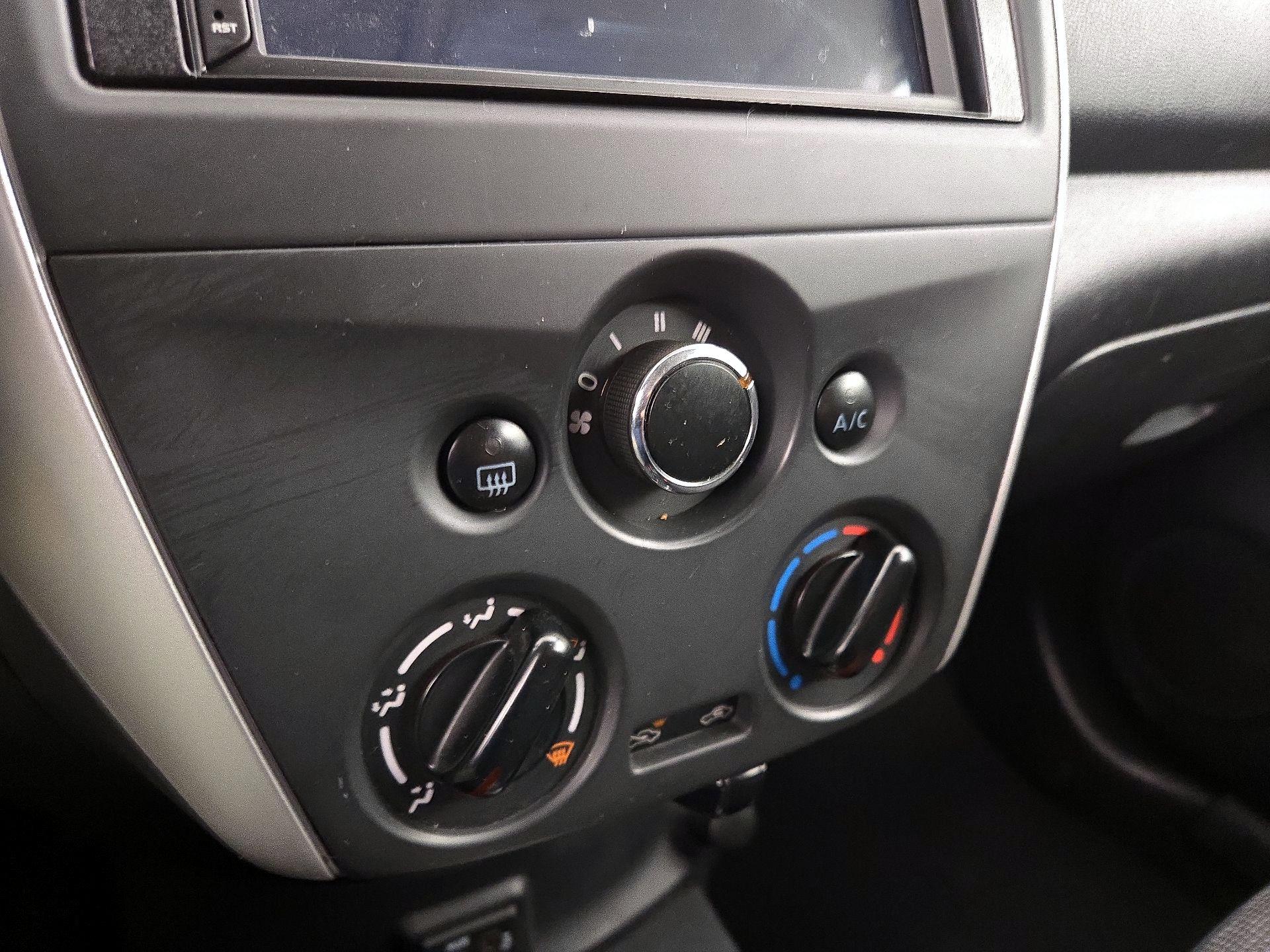 Thumbnail: 2018 Nissan Versa - 15