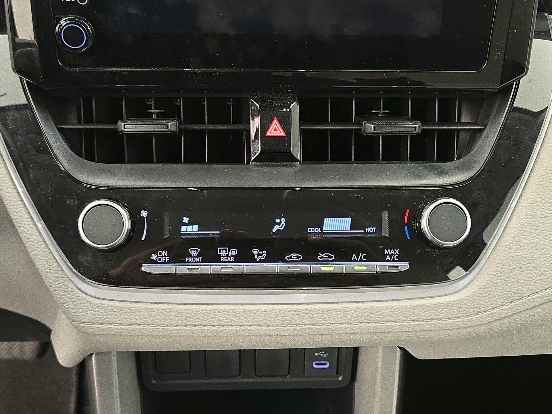 Thumbnail: 2025 Toyota Corolla Cross - 16