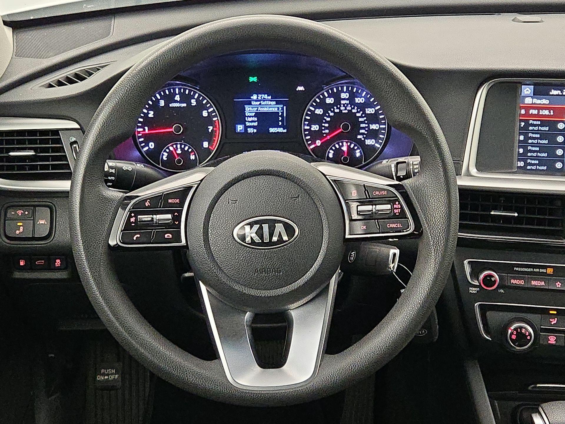 Thumbnail: 2020 Kia Optima - 10