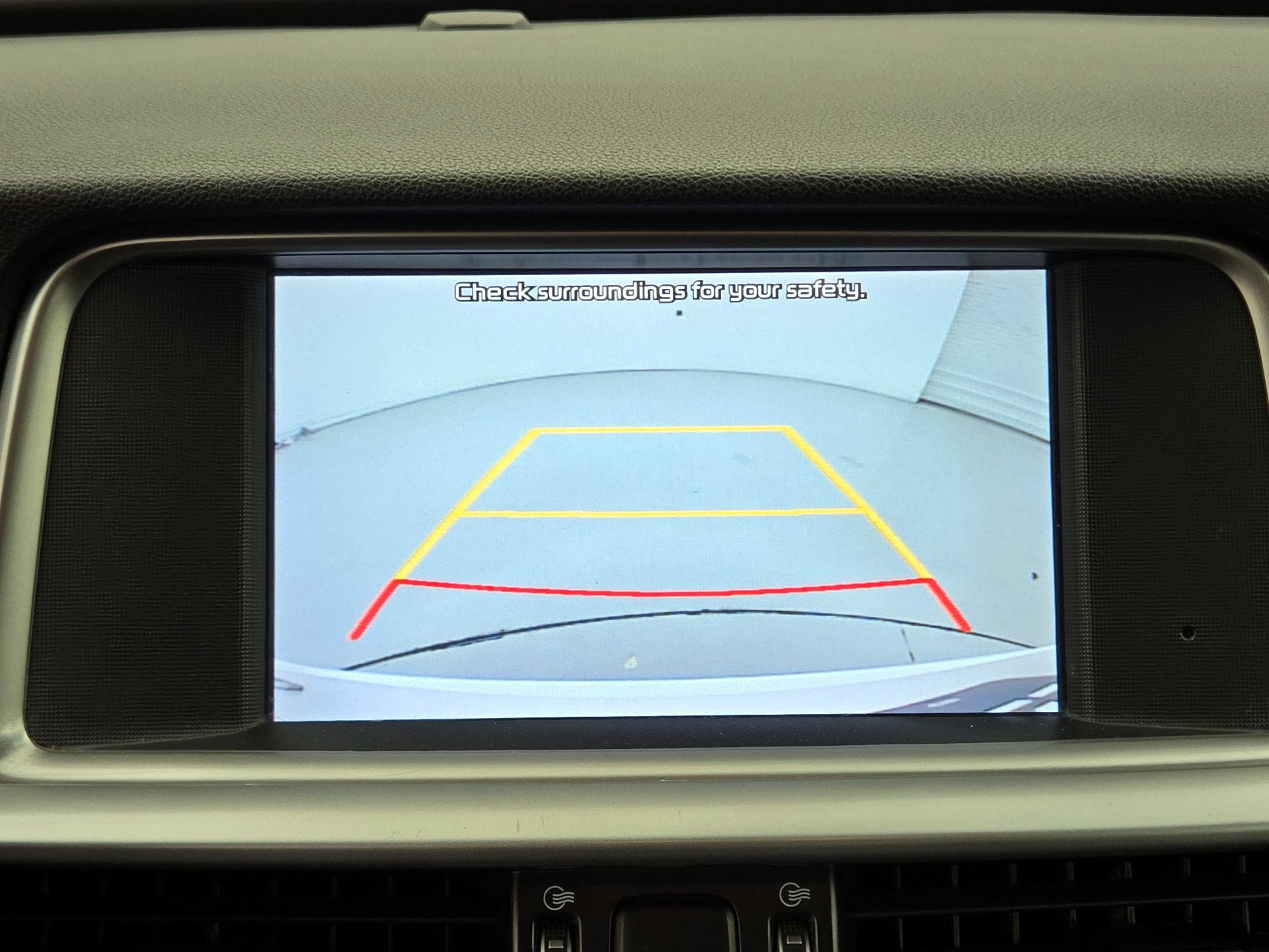 Thumbnail: 2020 Kia Optima - 14