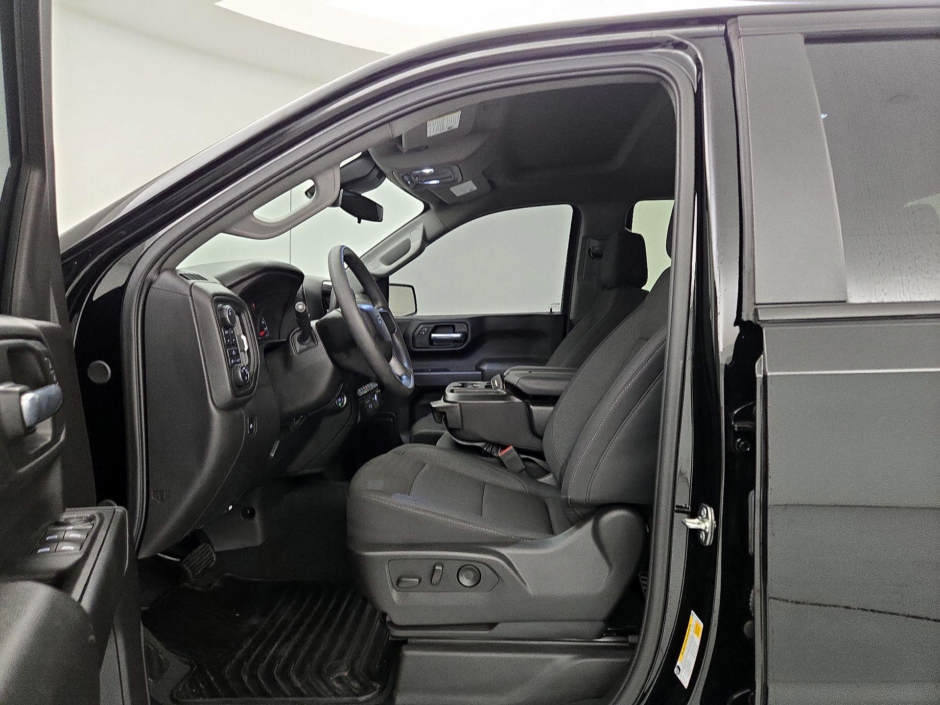 Thumbnail: 2025 Chevrolet Silverado 1500 - 11