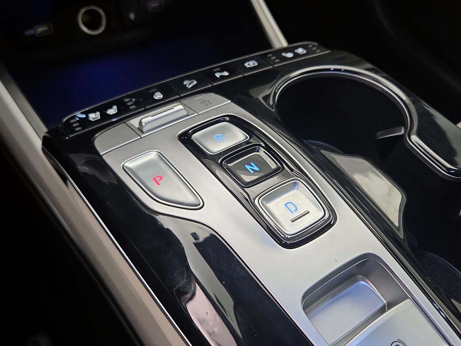 Thumbnail: 2022 Hyundai Tucson - 16