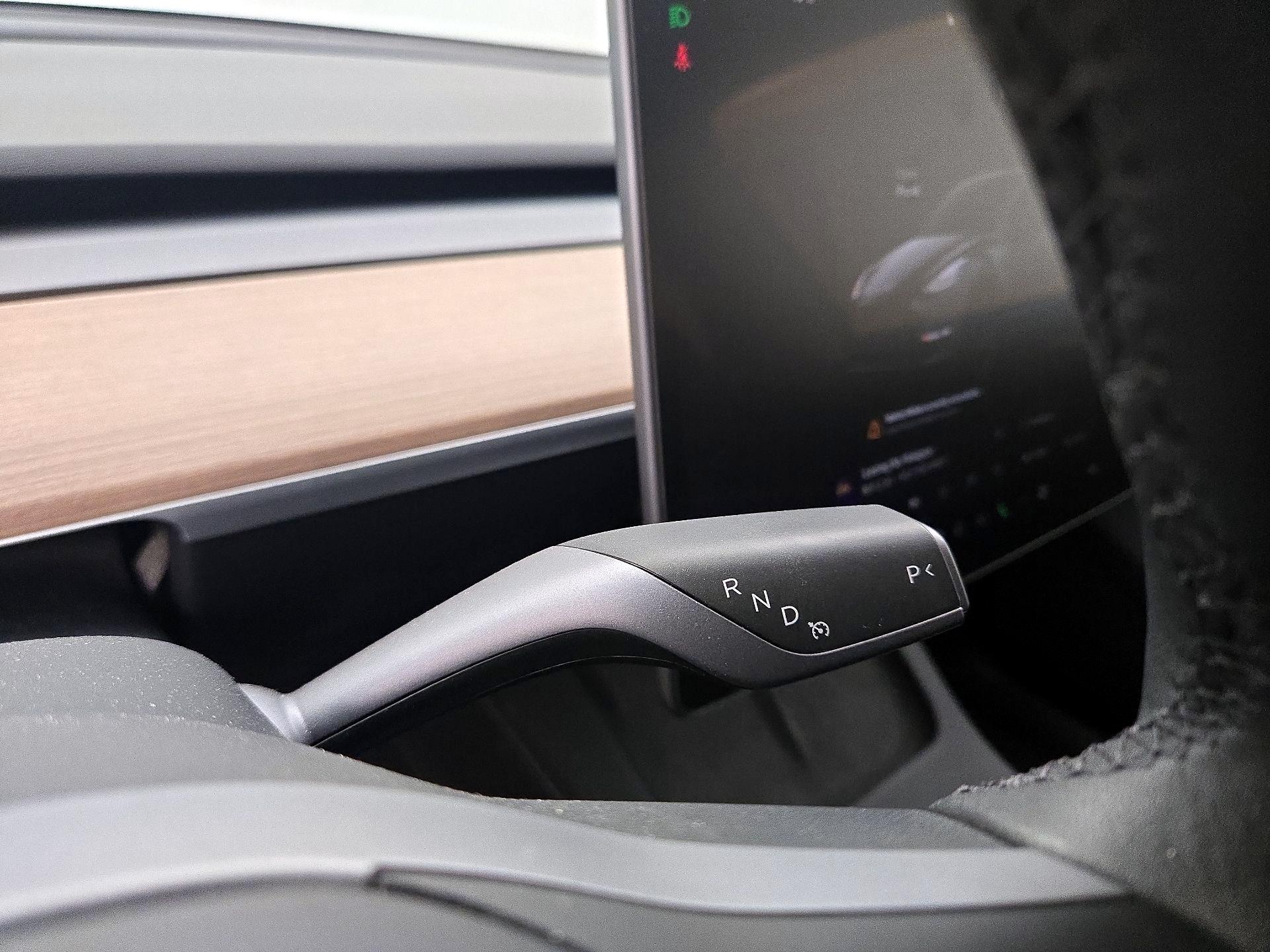 Thumbnail: 2023 Tesla Model Y - 17