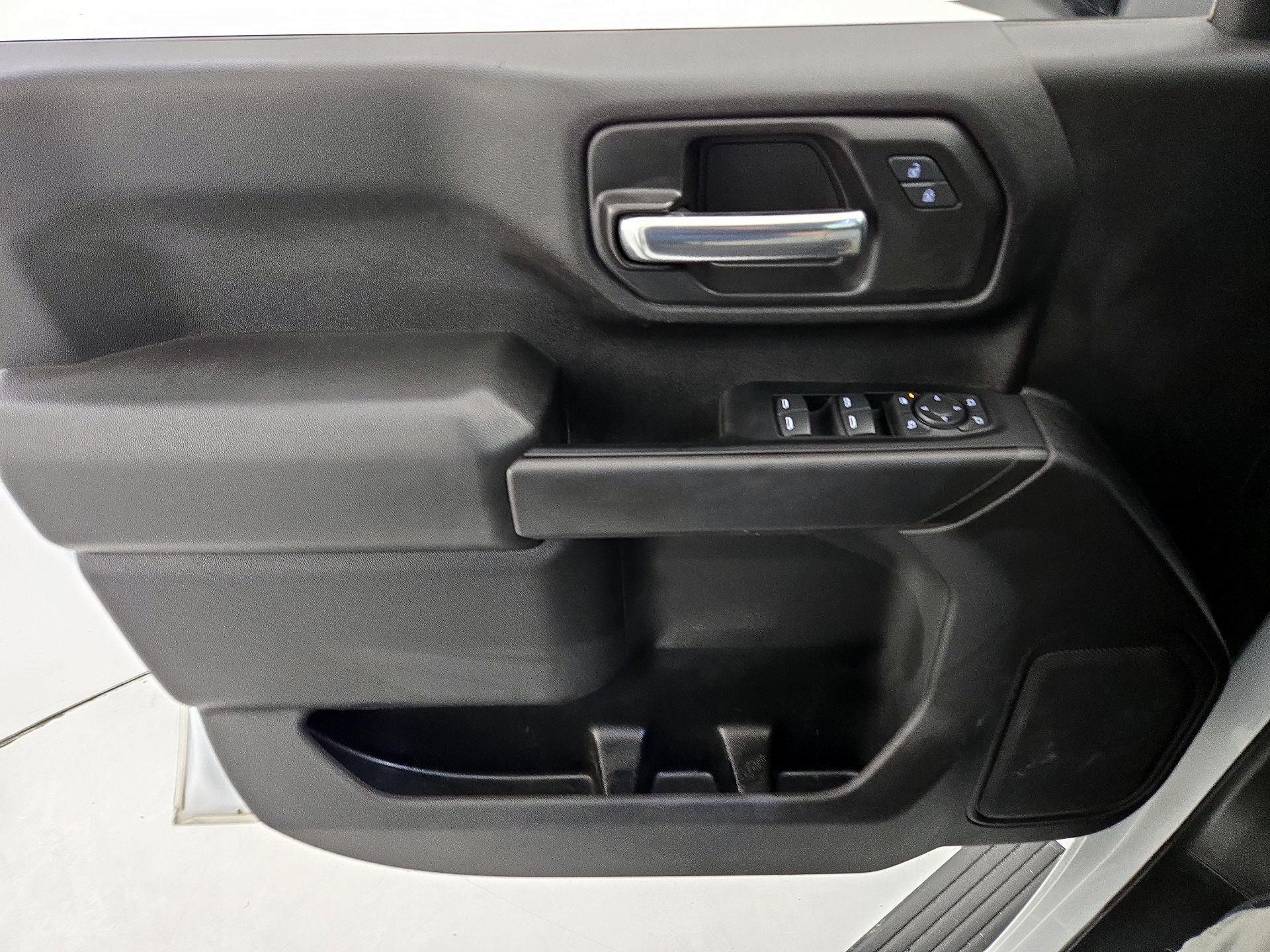 Thumbnail: 2024 Chevrolet Silverado 2500 - 12