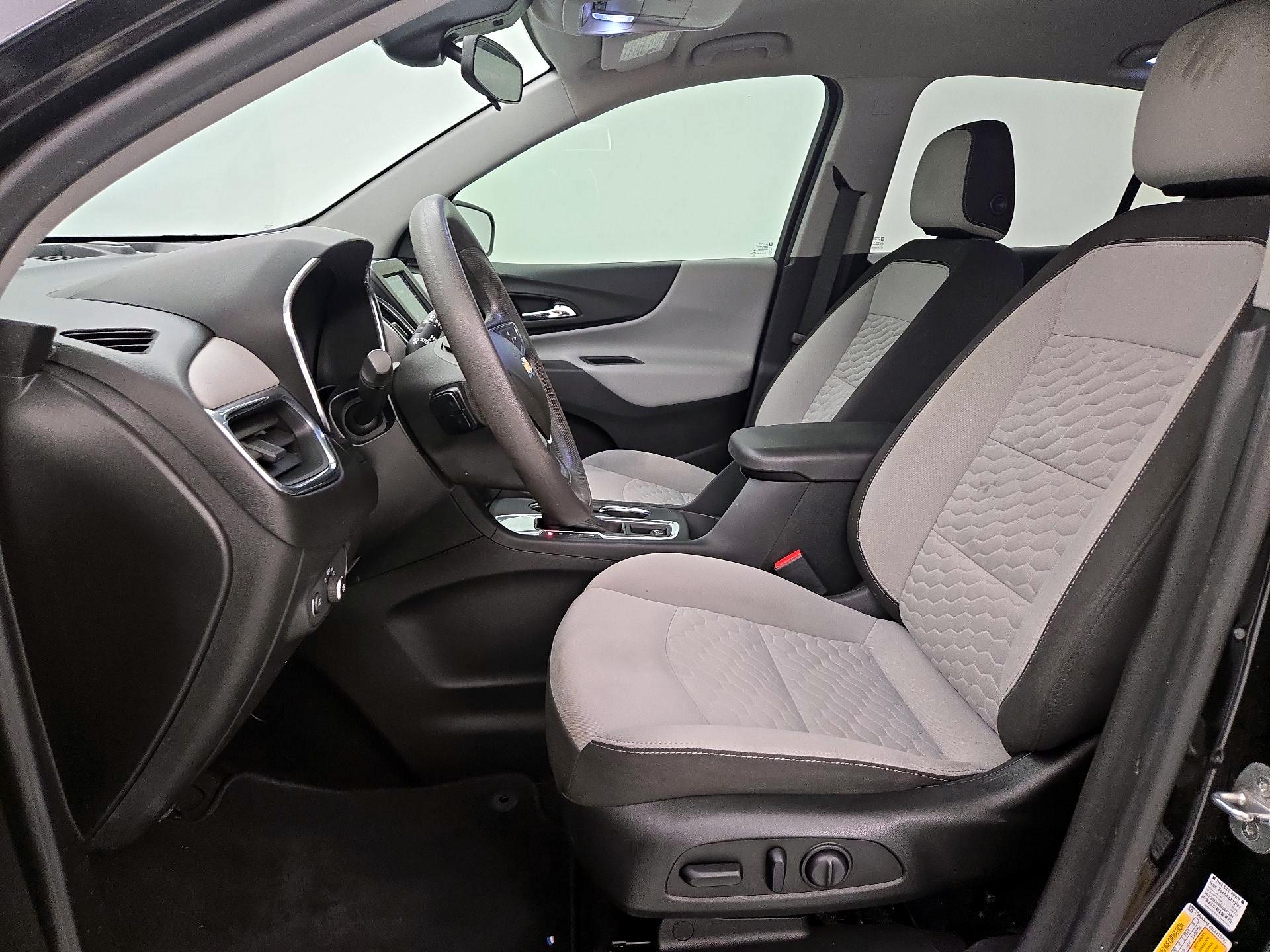 Thumbnail: 2020 Chevrolet Equinox - 11