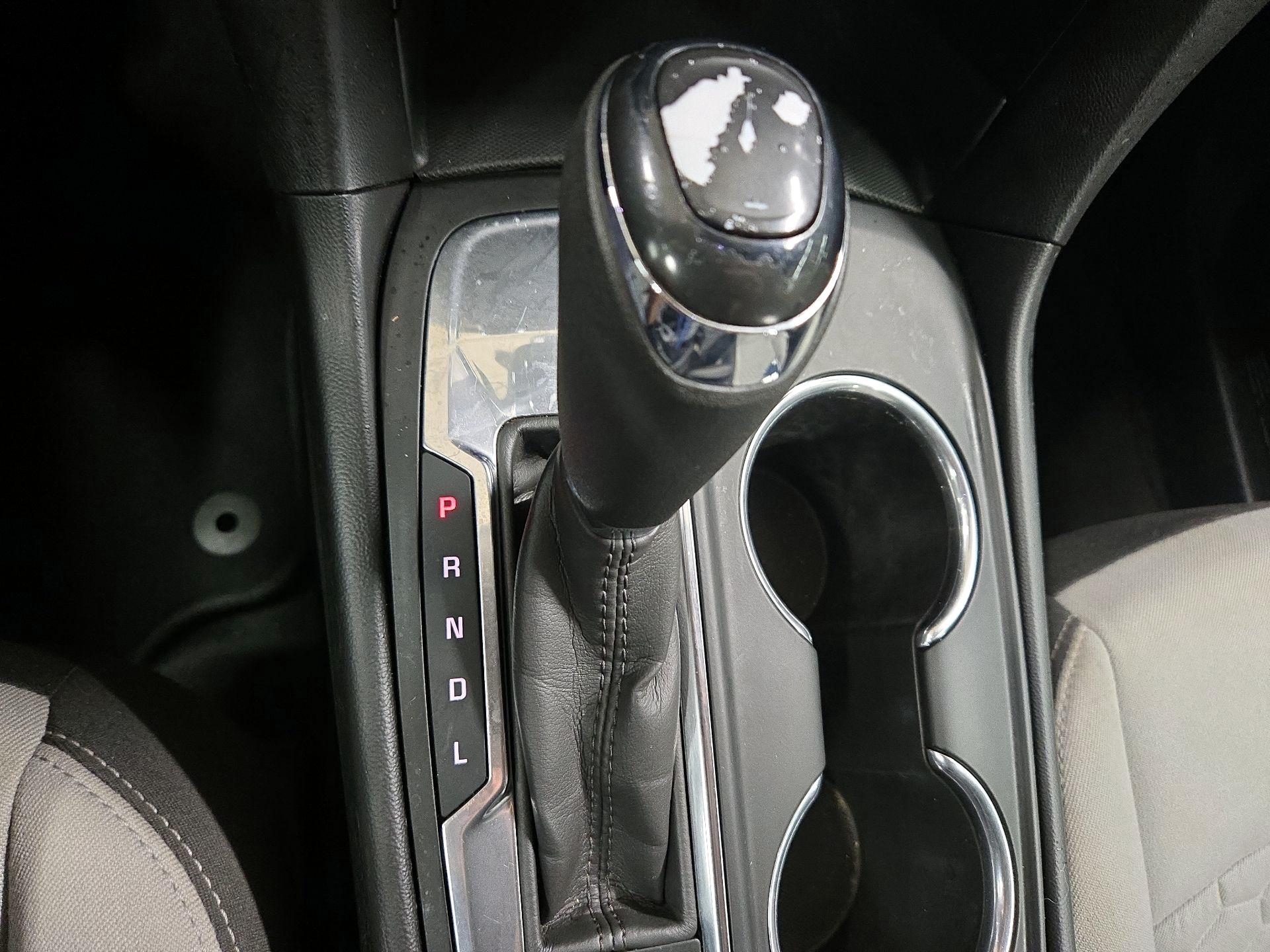 Thumbnail: 2020 Chevrolet Equinox - 16