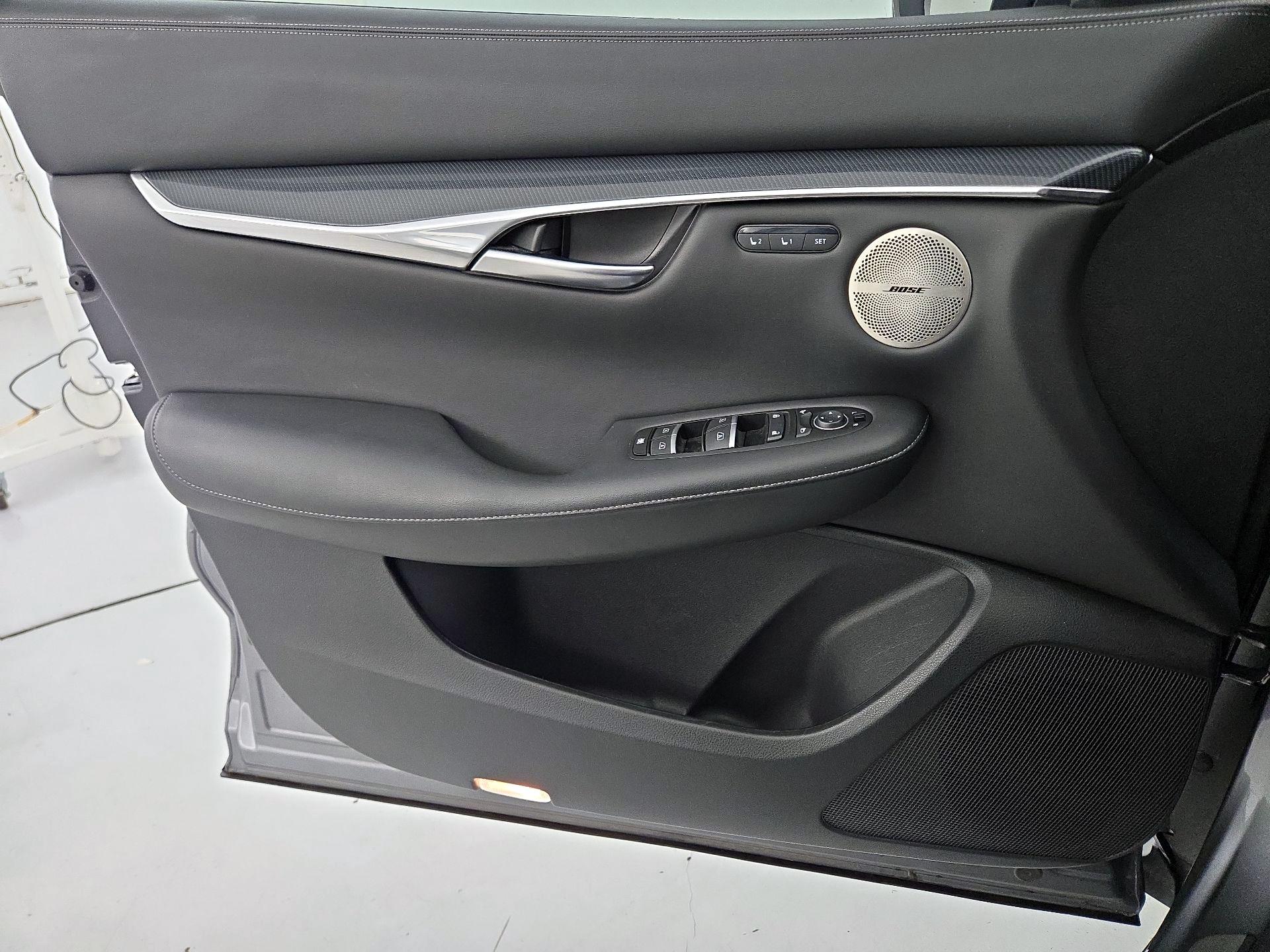 Thumbnail: 2024 INFINITI QX50 - 12