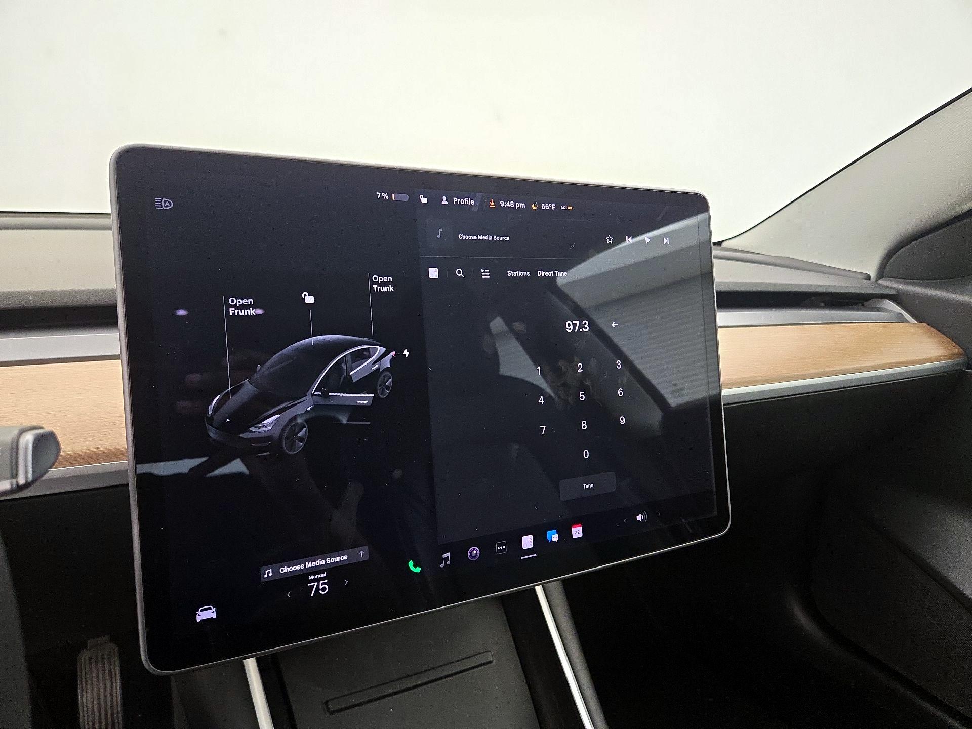 Thumbnail: 2020 Tesla Model 3 - 15