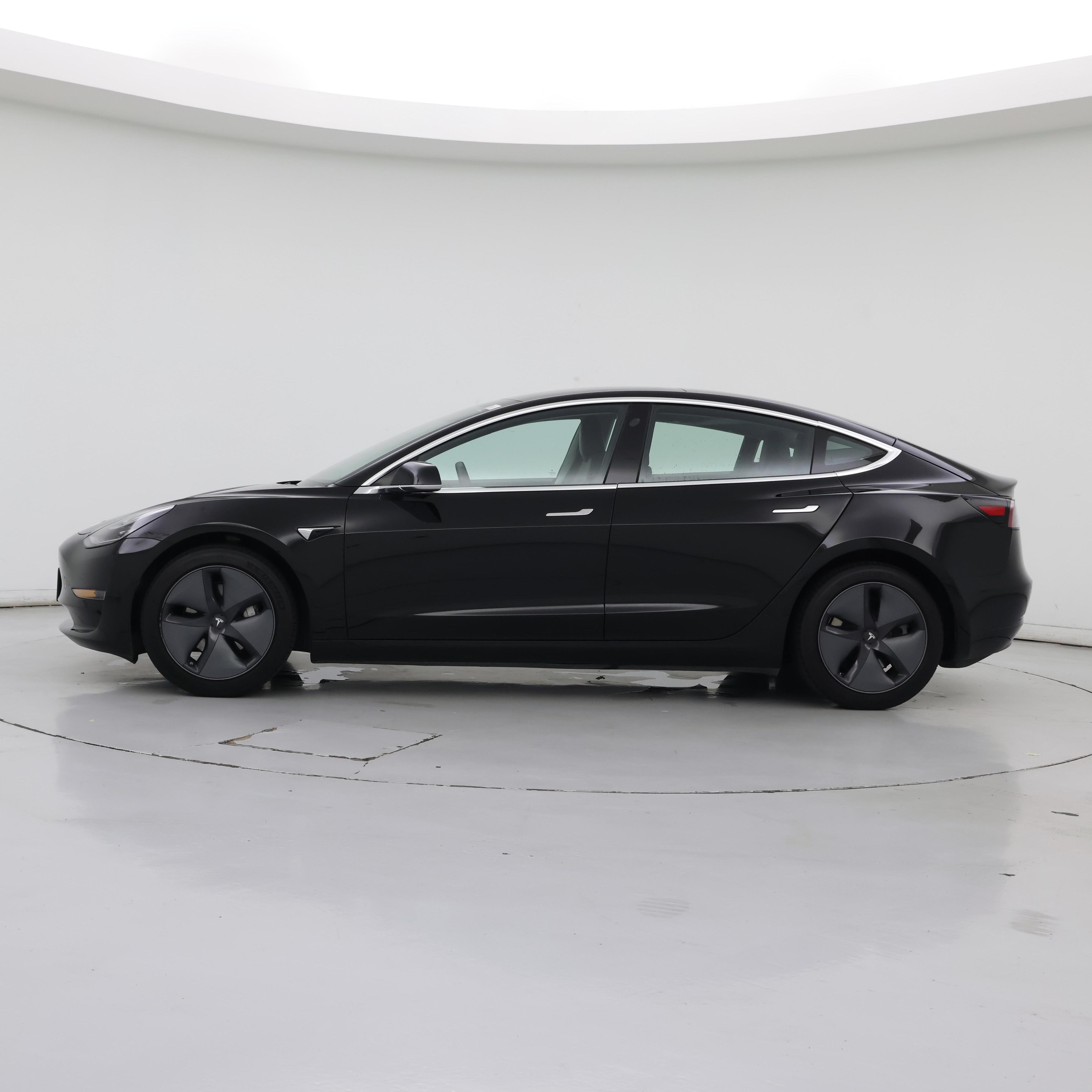 Thumbnail: 2020 Tesla Model 3 - 3