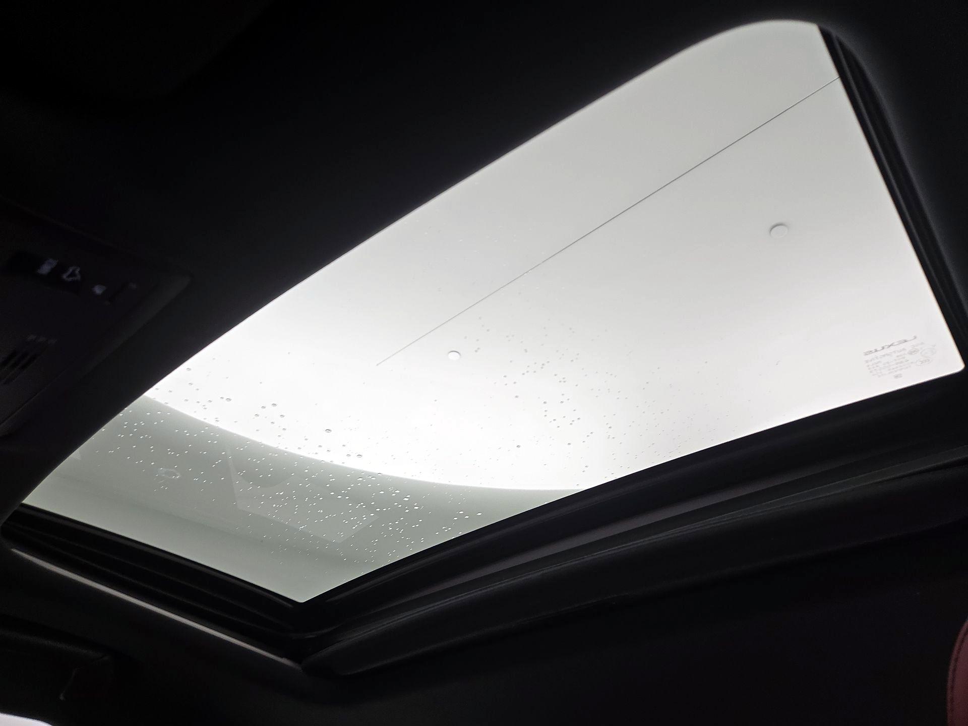 Thumbnail: 2017 Lexus IS - 19