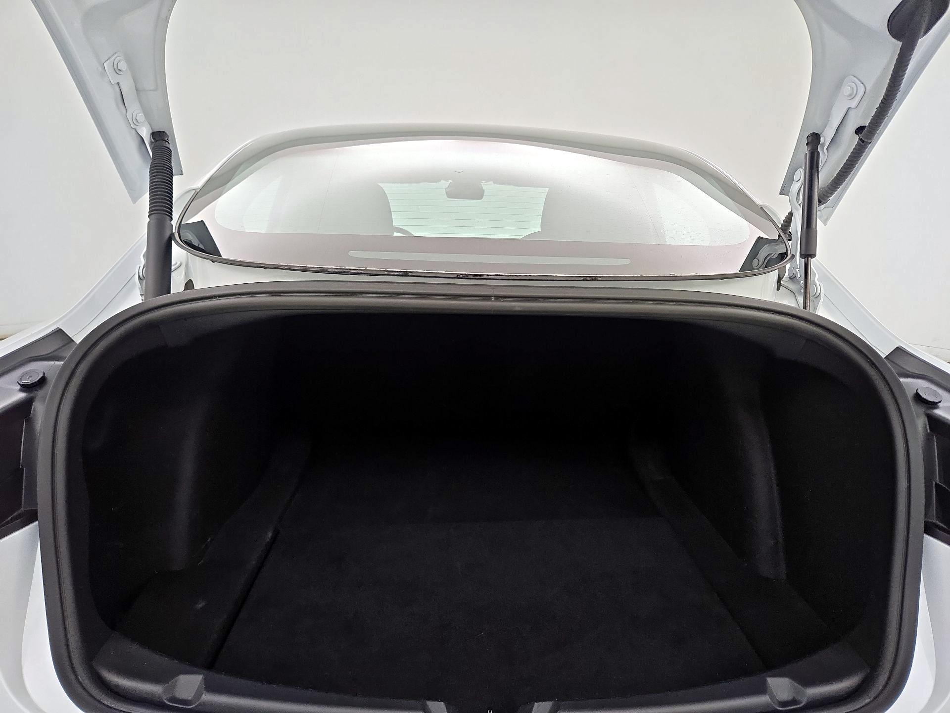 Thumbnail: 2022 Tesla Model 3 - 20