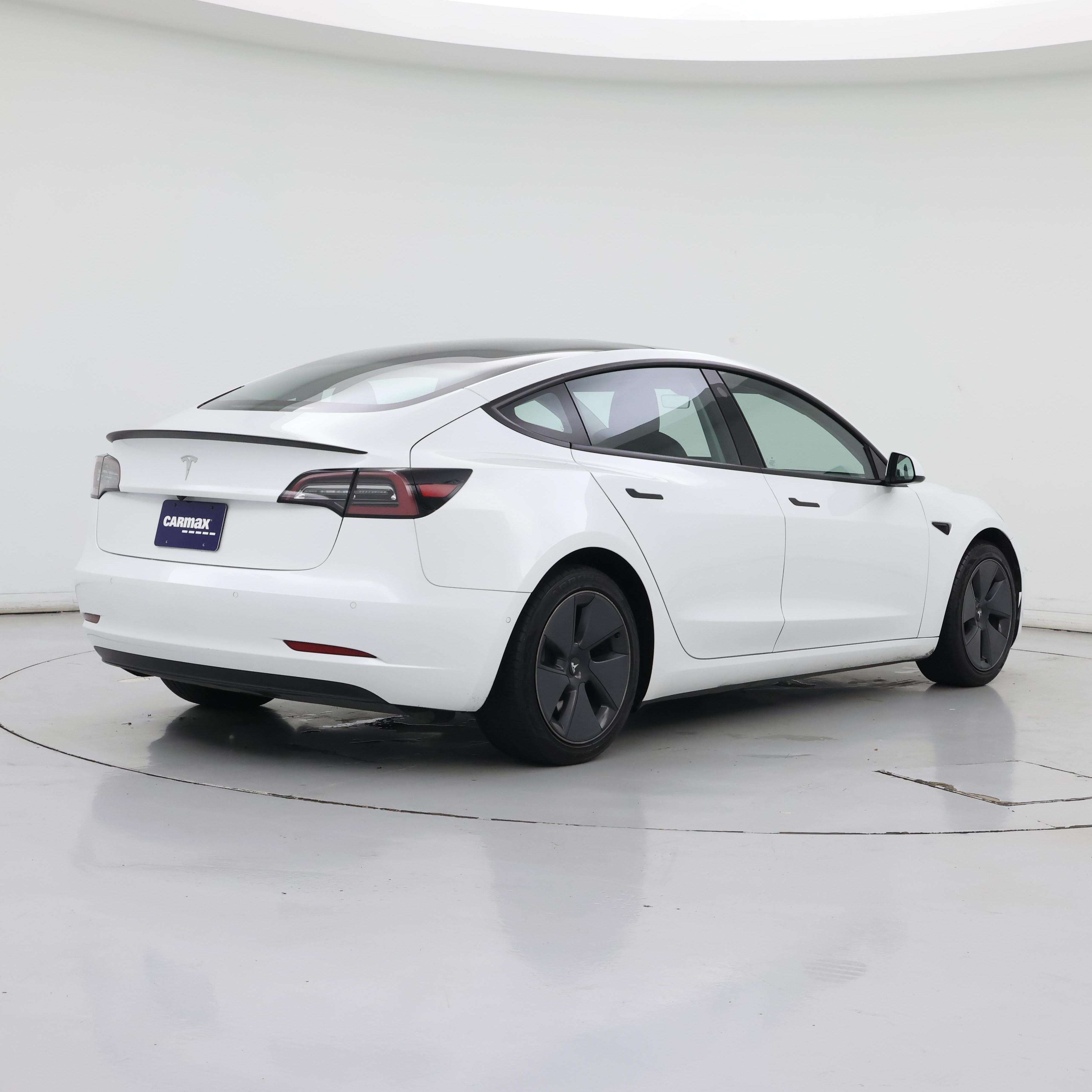 Thumbnail: 2022 Tesla Model 3 - 8