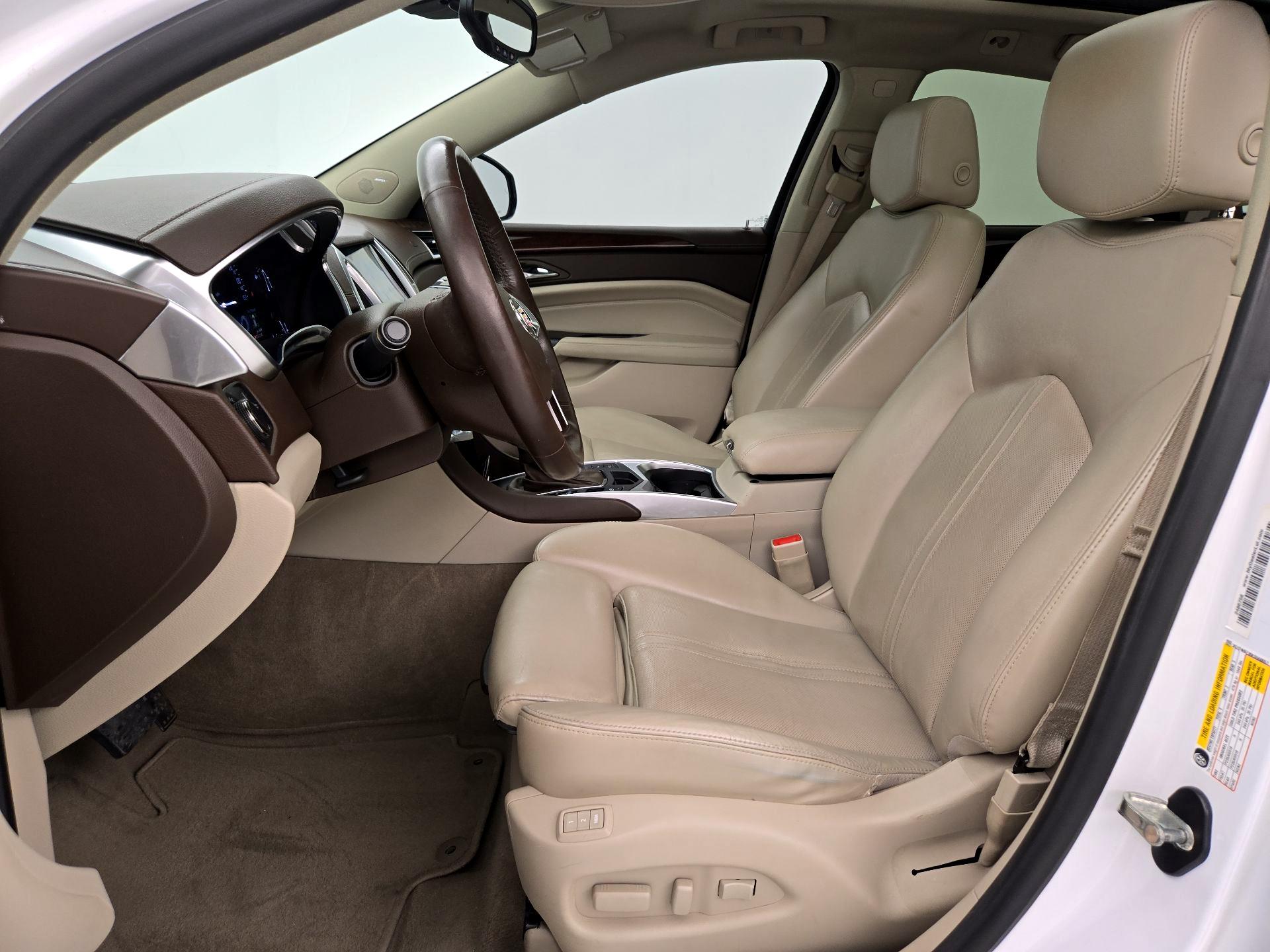 Thumbnail: 2015 Cadillac SRX - 11