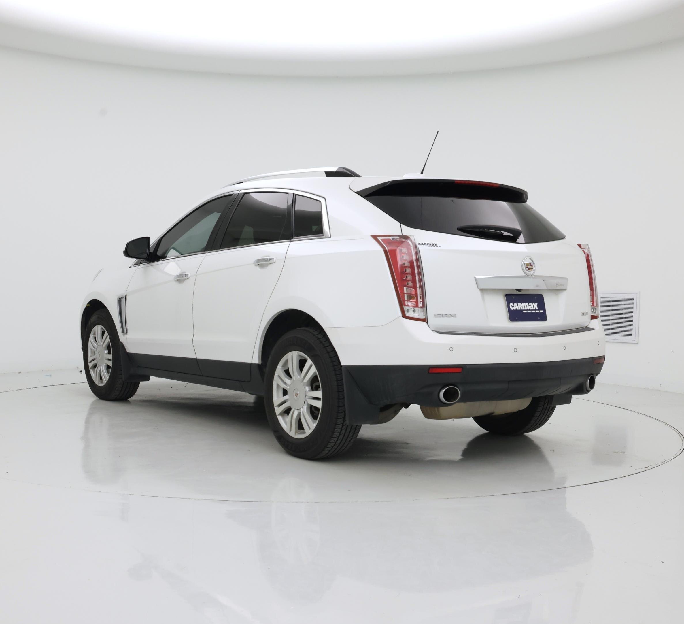 Thumbnail: 2015 Cadillac SRX - 2