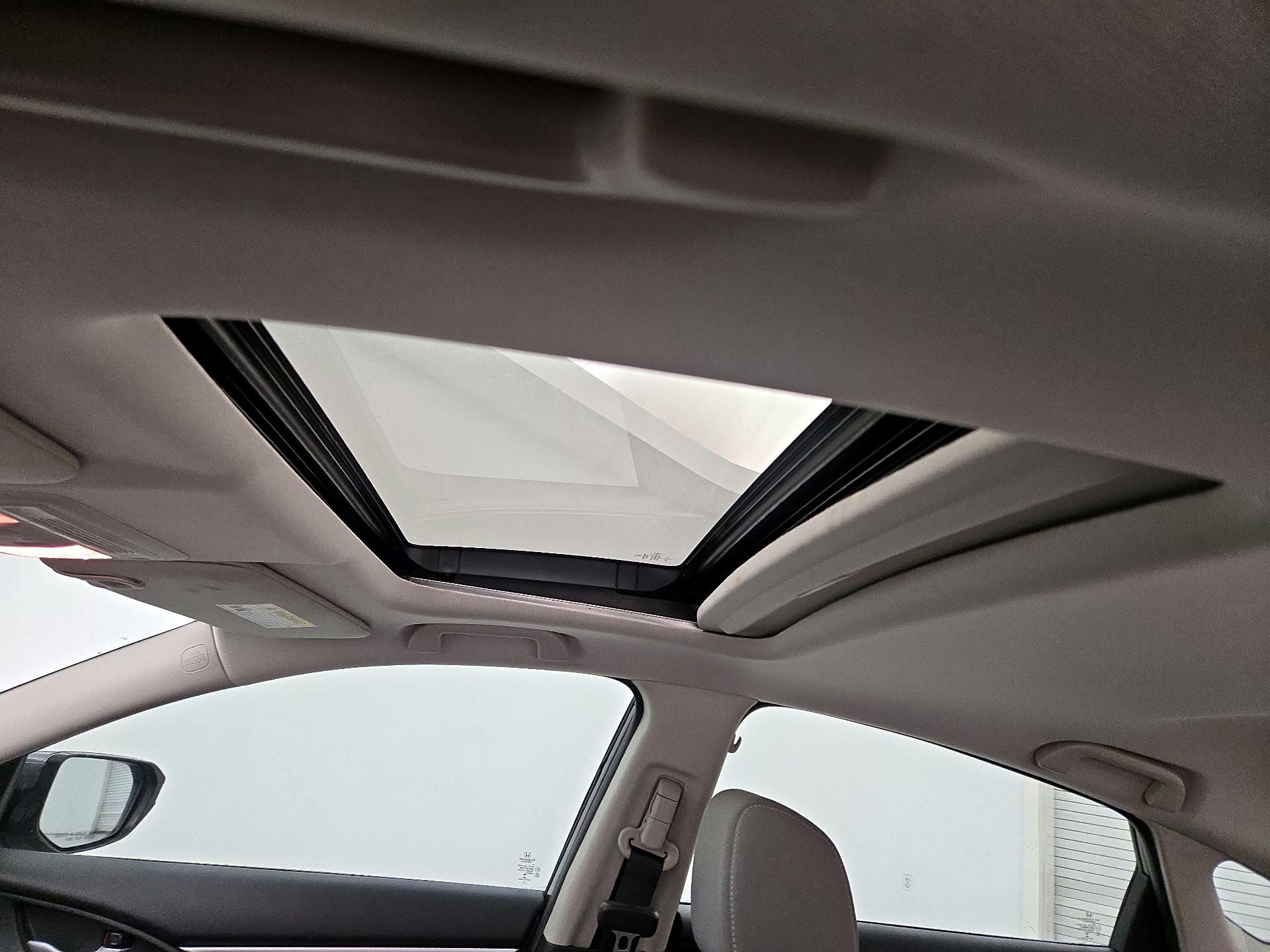 Thumbnail: 2016 Honda Civic - 19