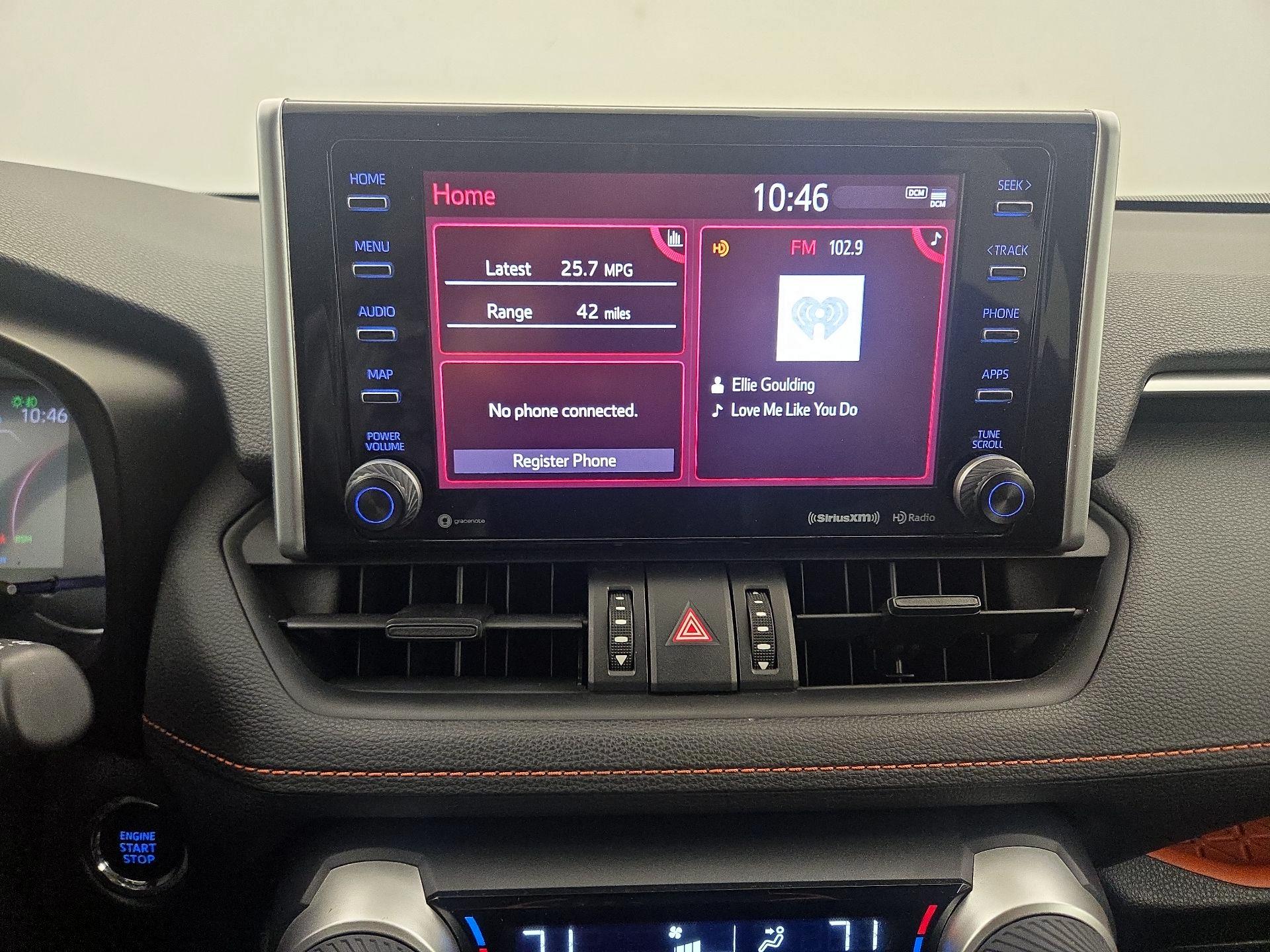 Thumbnail: 2019 Toyota RAV4 - 15