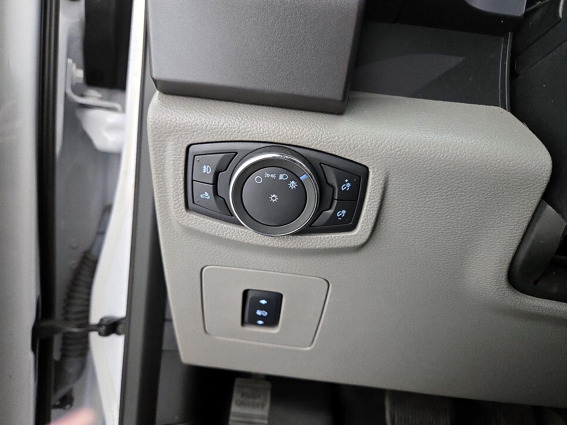 Thumbnail: 2017 Ford F-150 - 13