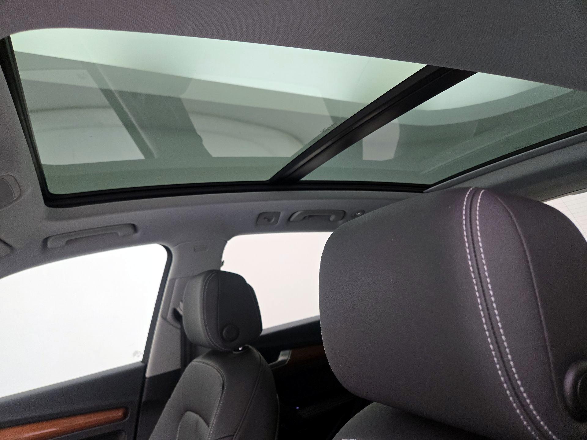 Thumbnail: 2021 Audi Q5 - 19