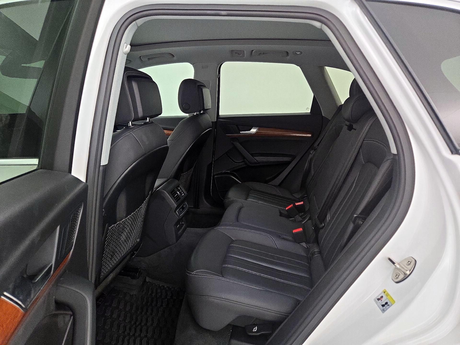 Thumbnail: 2021 Audi Q5 - 20