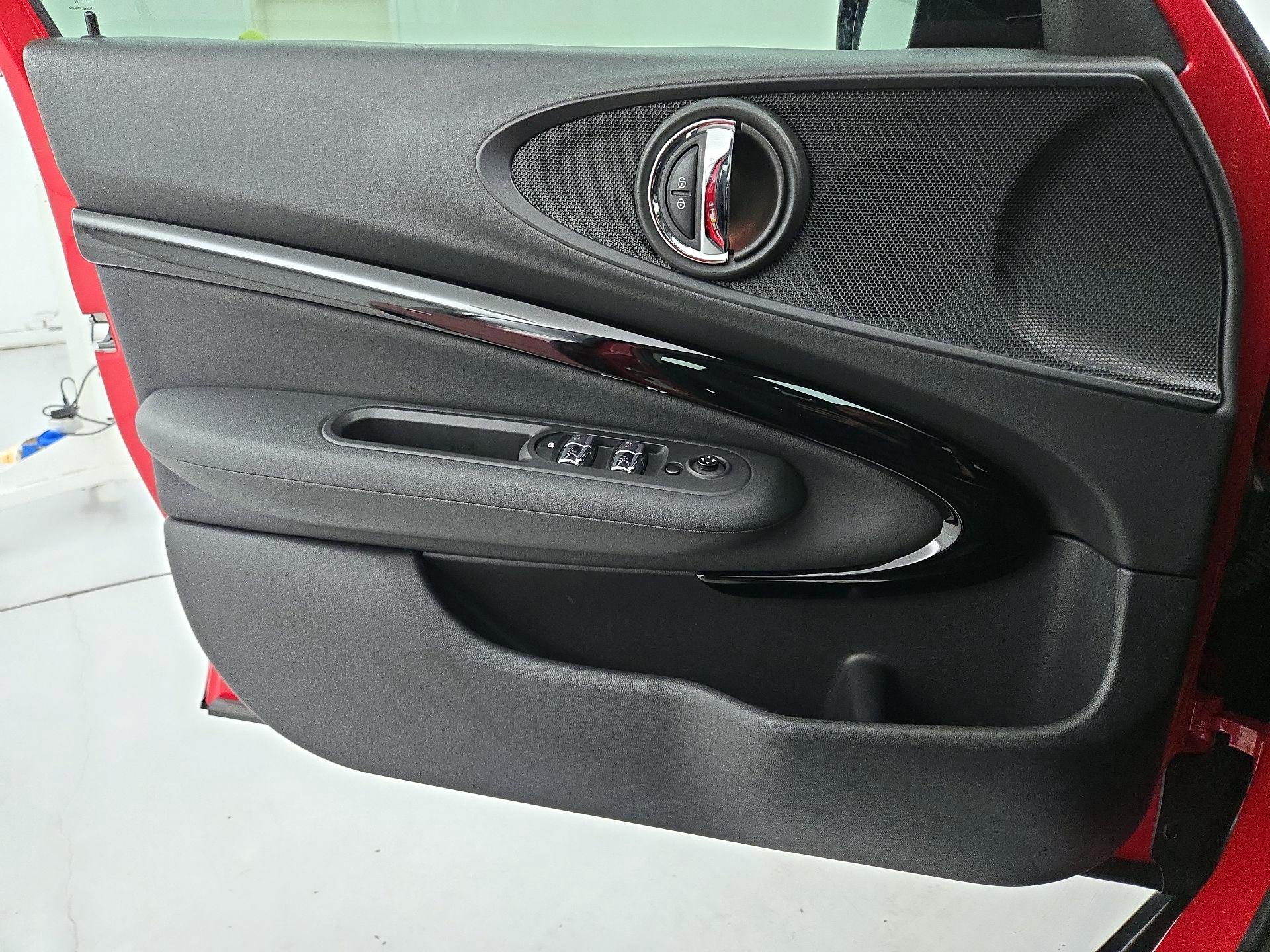 Thumbnail: 2022 MINI Cooper Clubman - 12