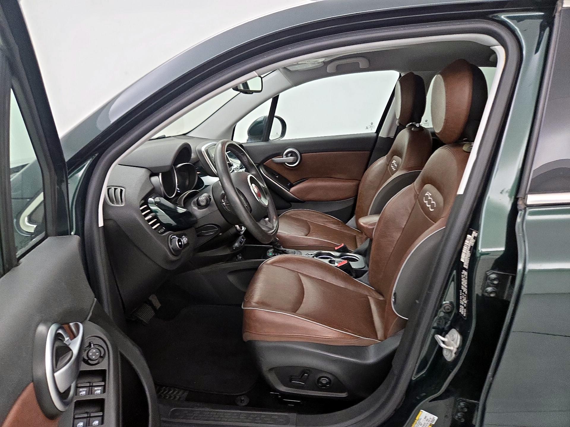 Thumbnail: 2016 Fiat 500X - 11