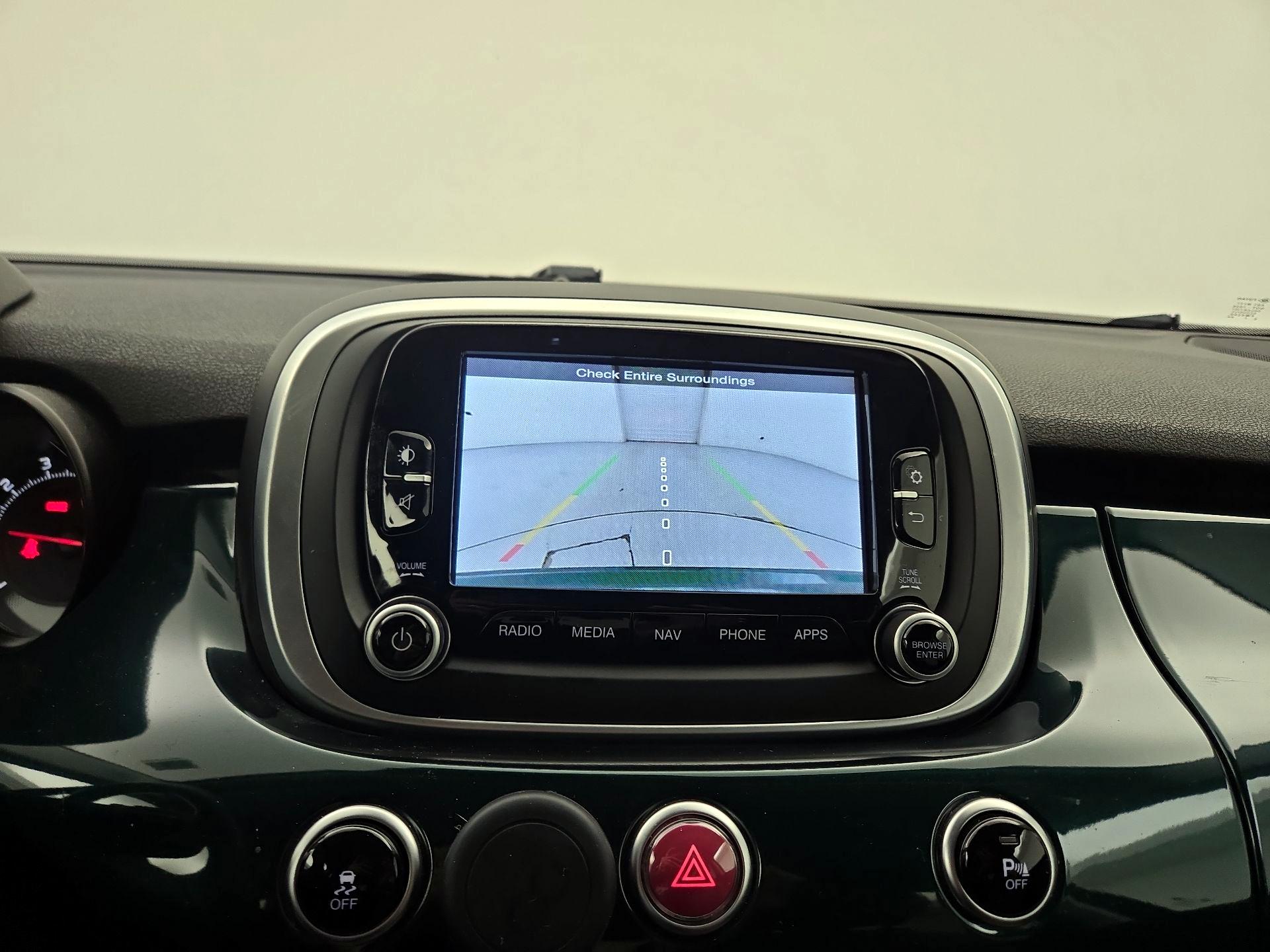 Thumbnail: 2016 Fiat 500X - 15