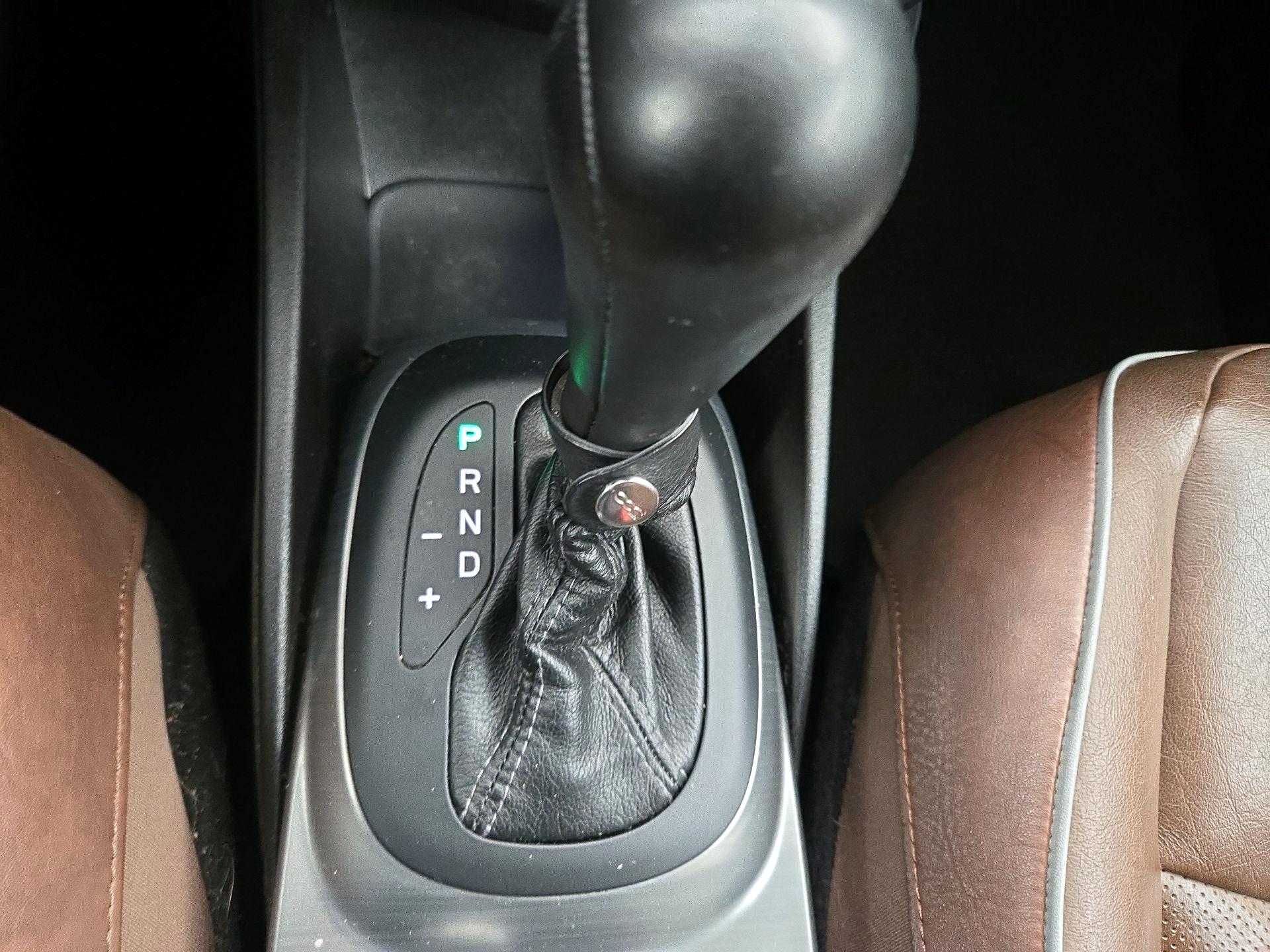 Thumbnail: 2016 Fiat 500X - 18