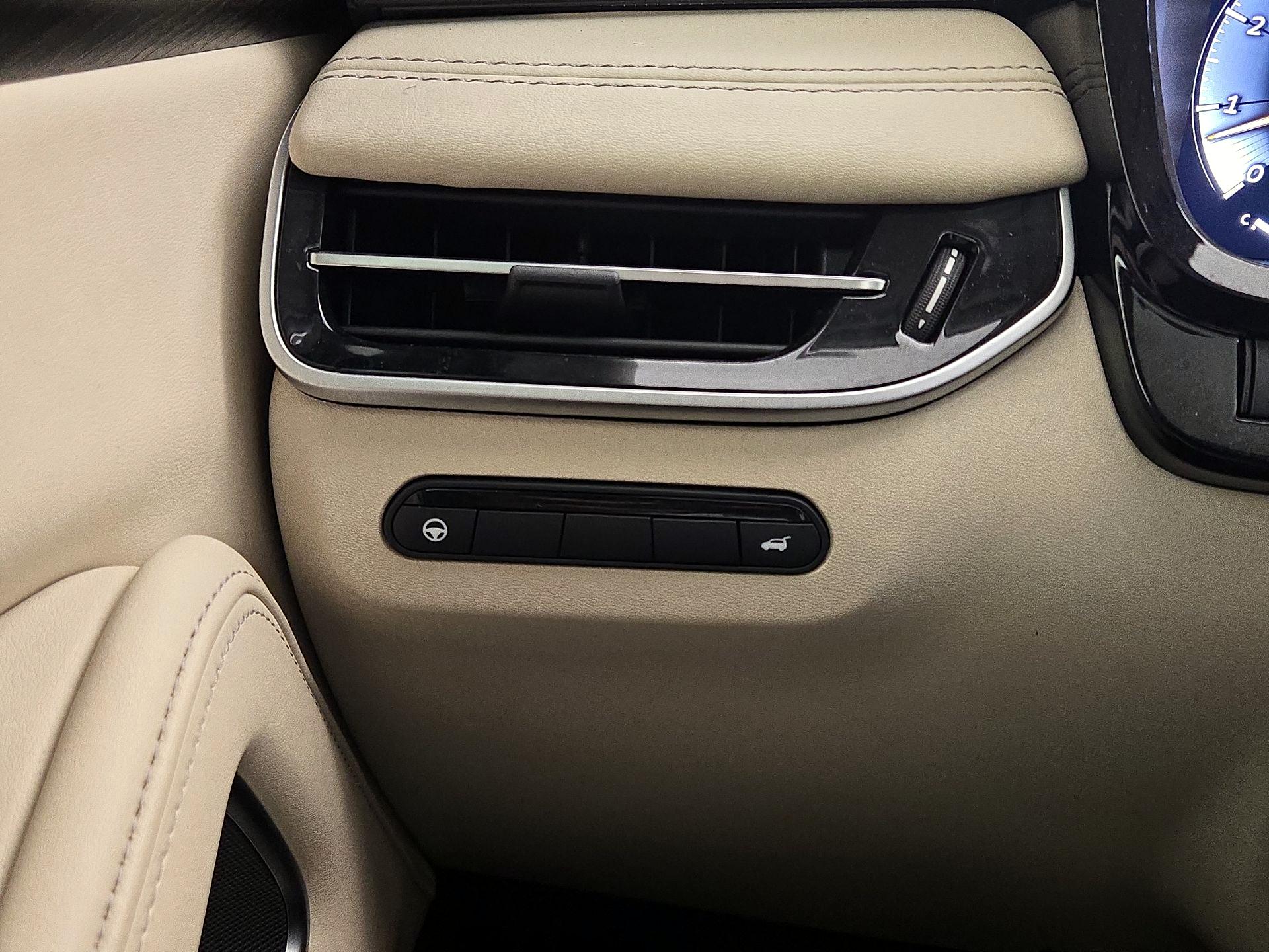 Thumbnail: 2023 INFINITI QX60 - 13