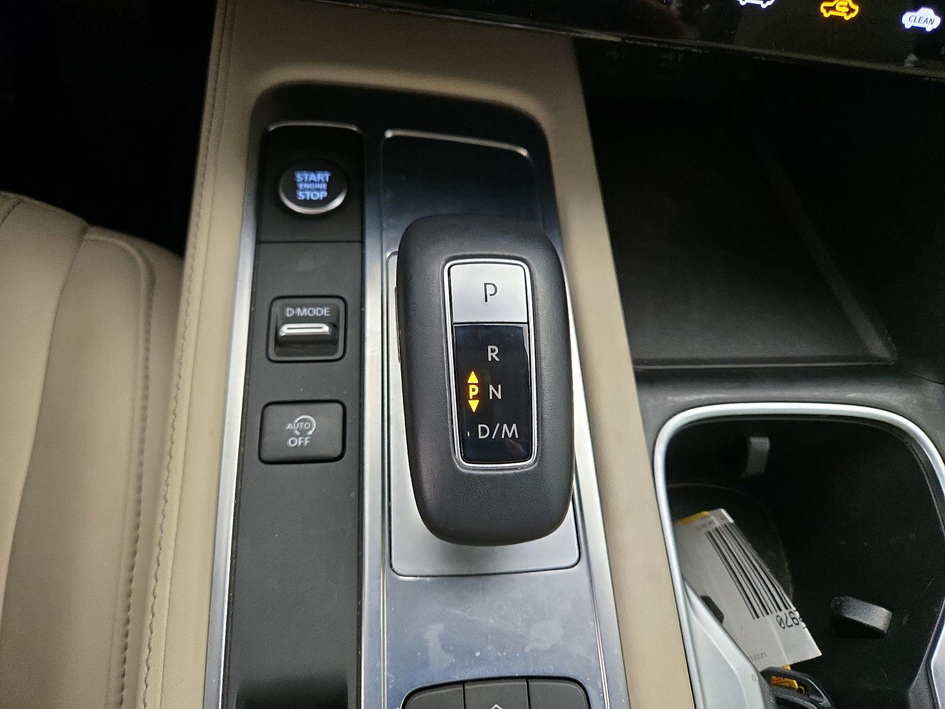 Thumbnail: 2023 INFINITI QX60 - 18