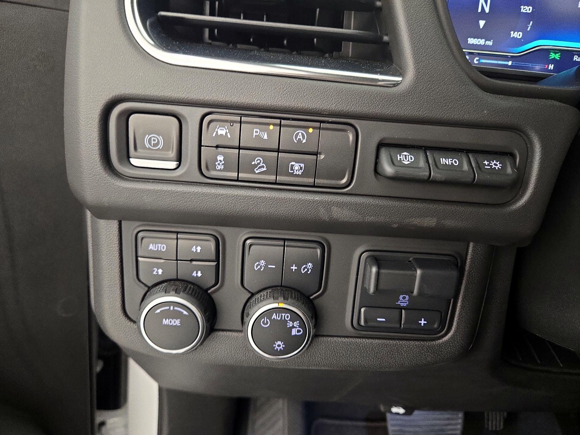 Thumbnail: 2023 Chevrolet Tahoe - 13