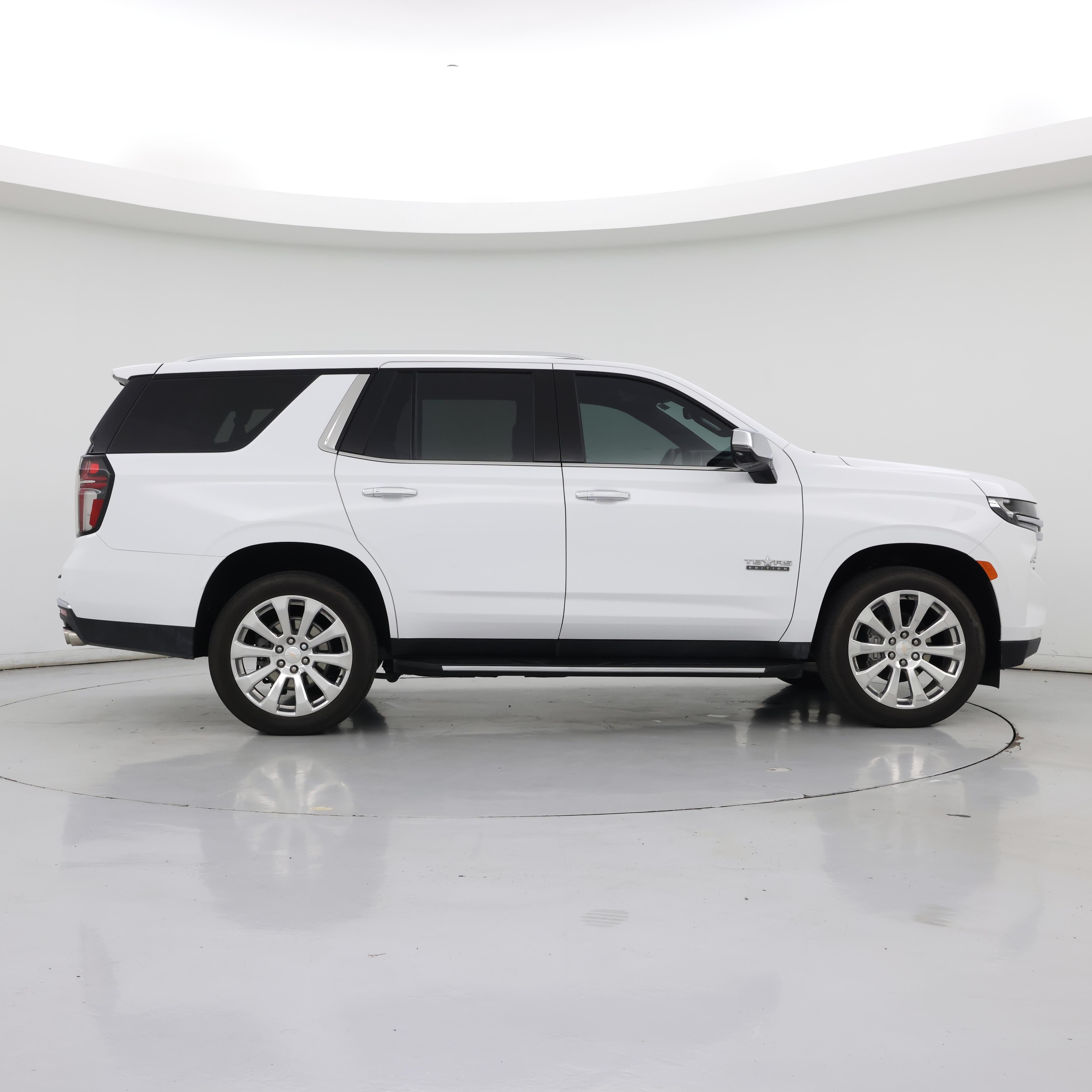 Thumbnail: 2023 Chevrolet Tahoe - 7