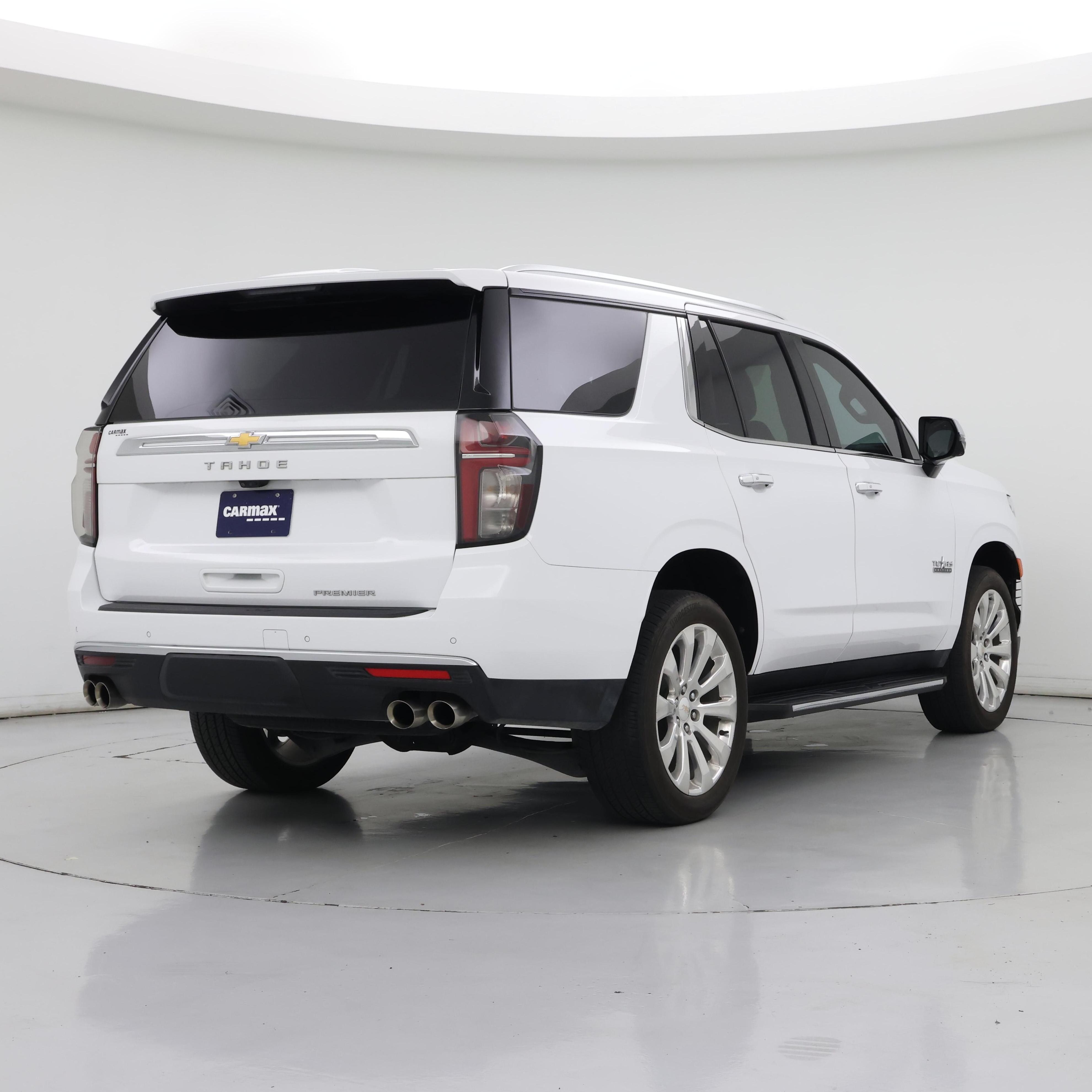 Thumbnail: 2023 Chevrolet Tahoe - 8