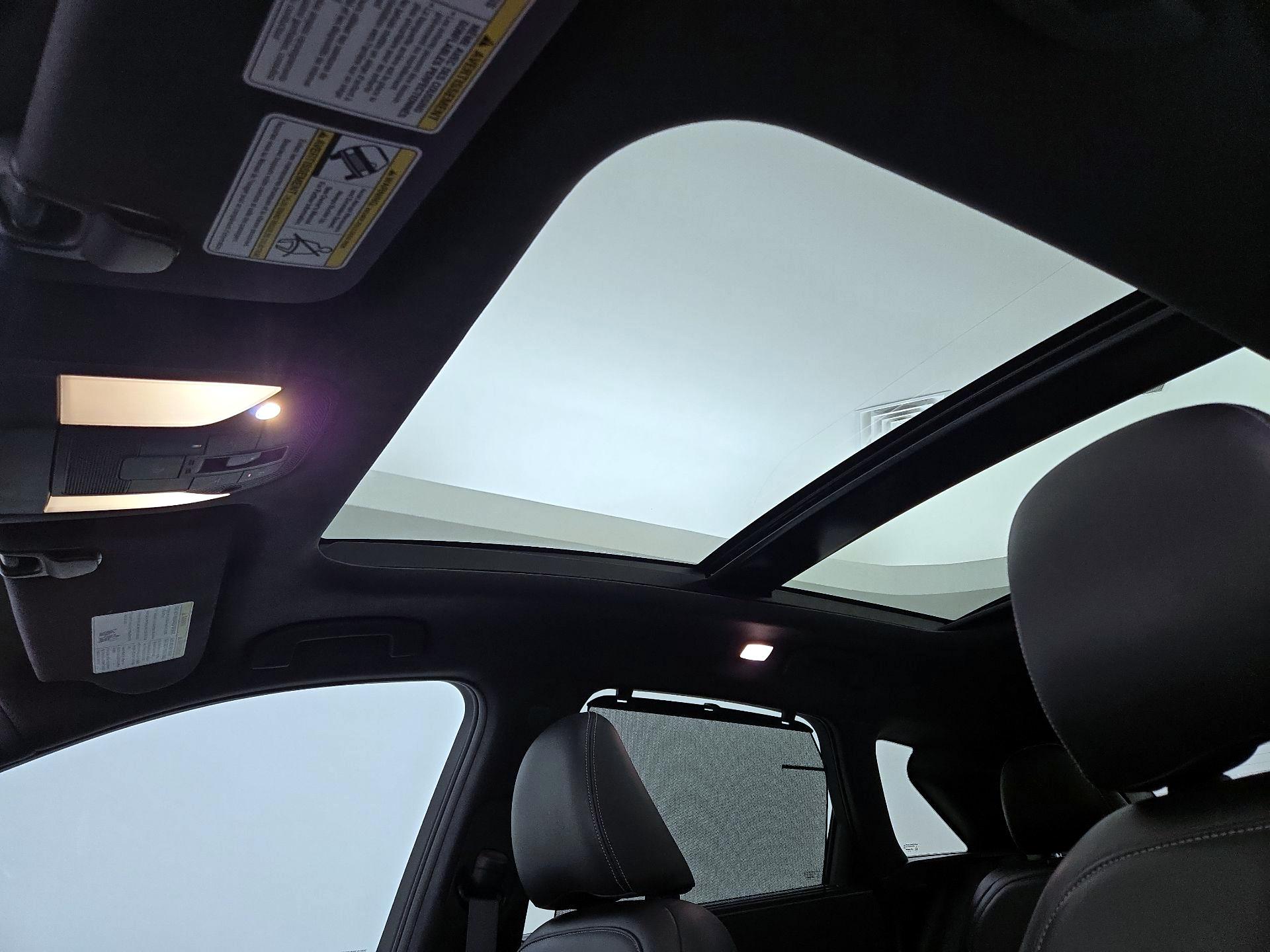 Thumbnail: 2019 INFINITI QX50 - 20