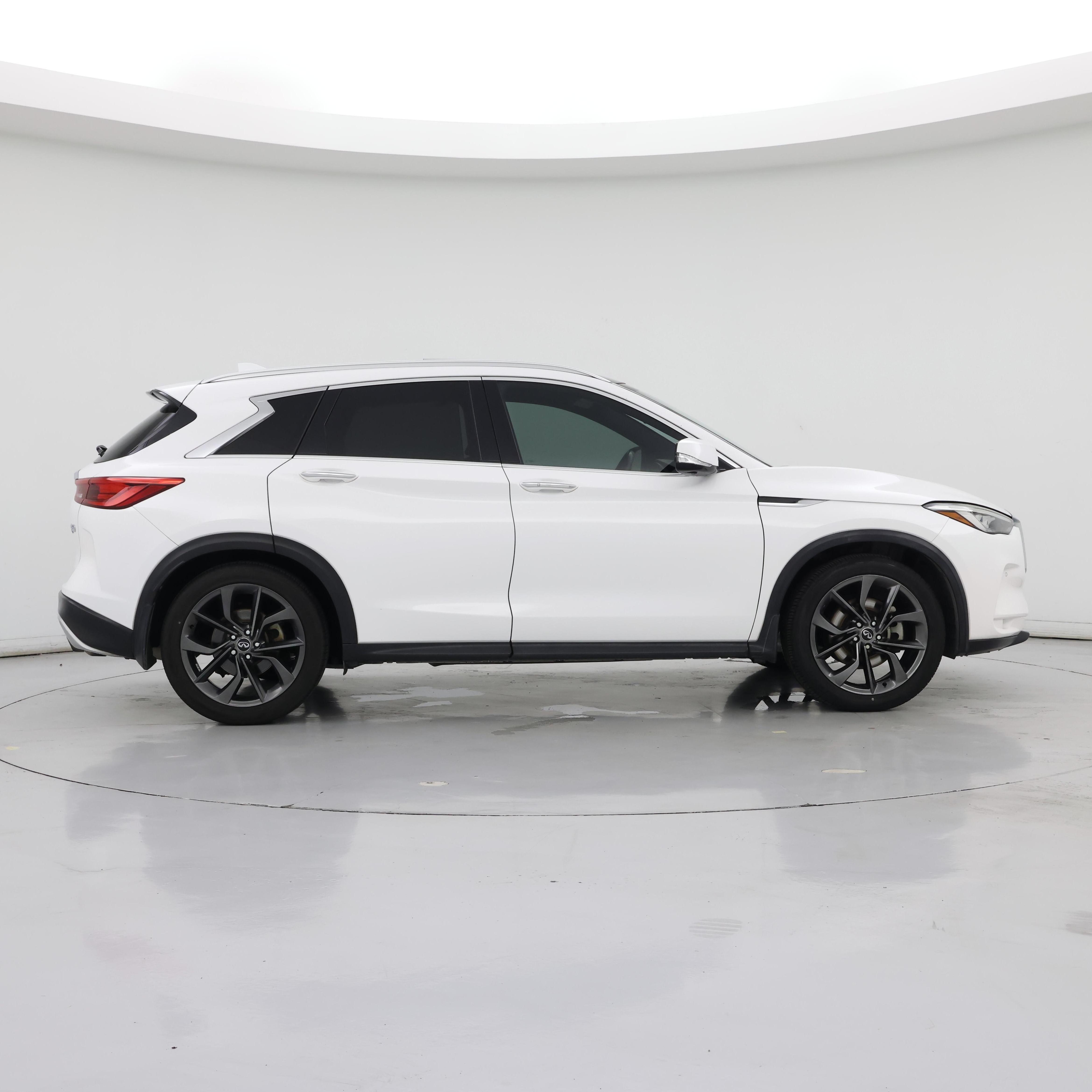 Thumbnail: 2019 INFINITI QX50 - 7